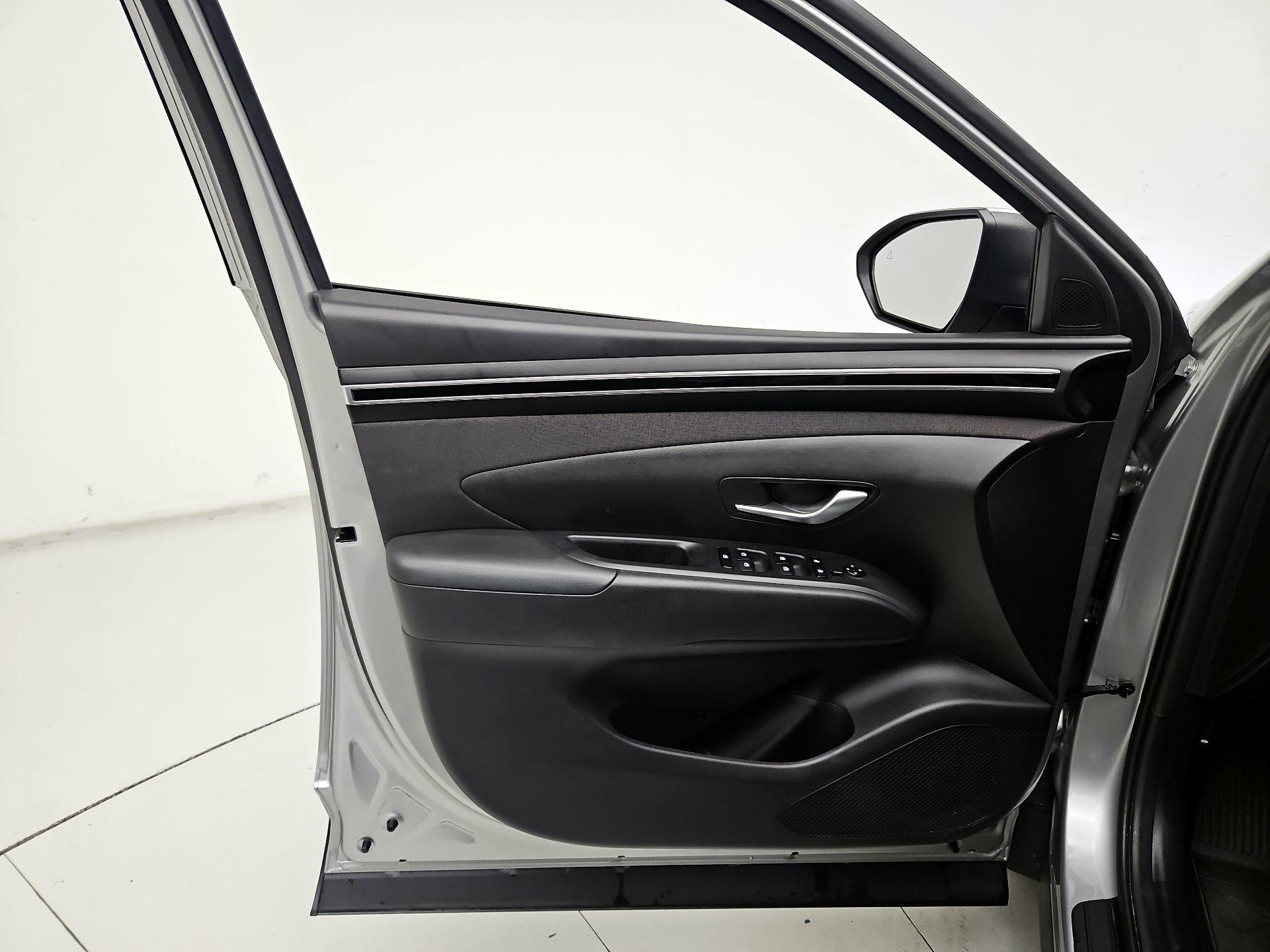 Thumbnail: 2024 Hyundai Tucson - 12