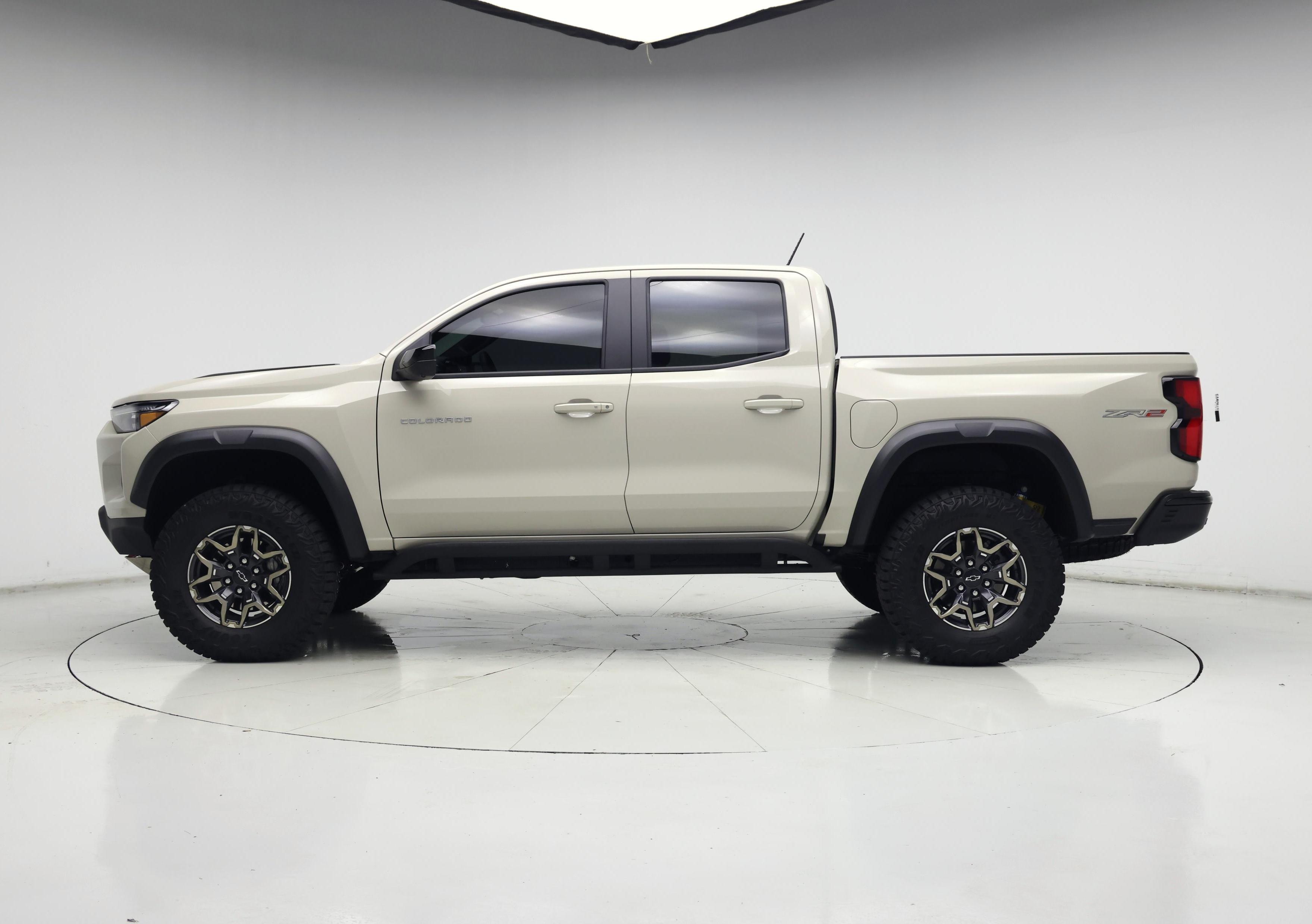 Thumbnail: 2026 Chevrolet Colorado - 3