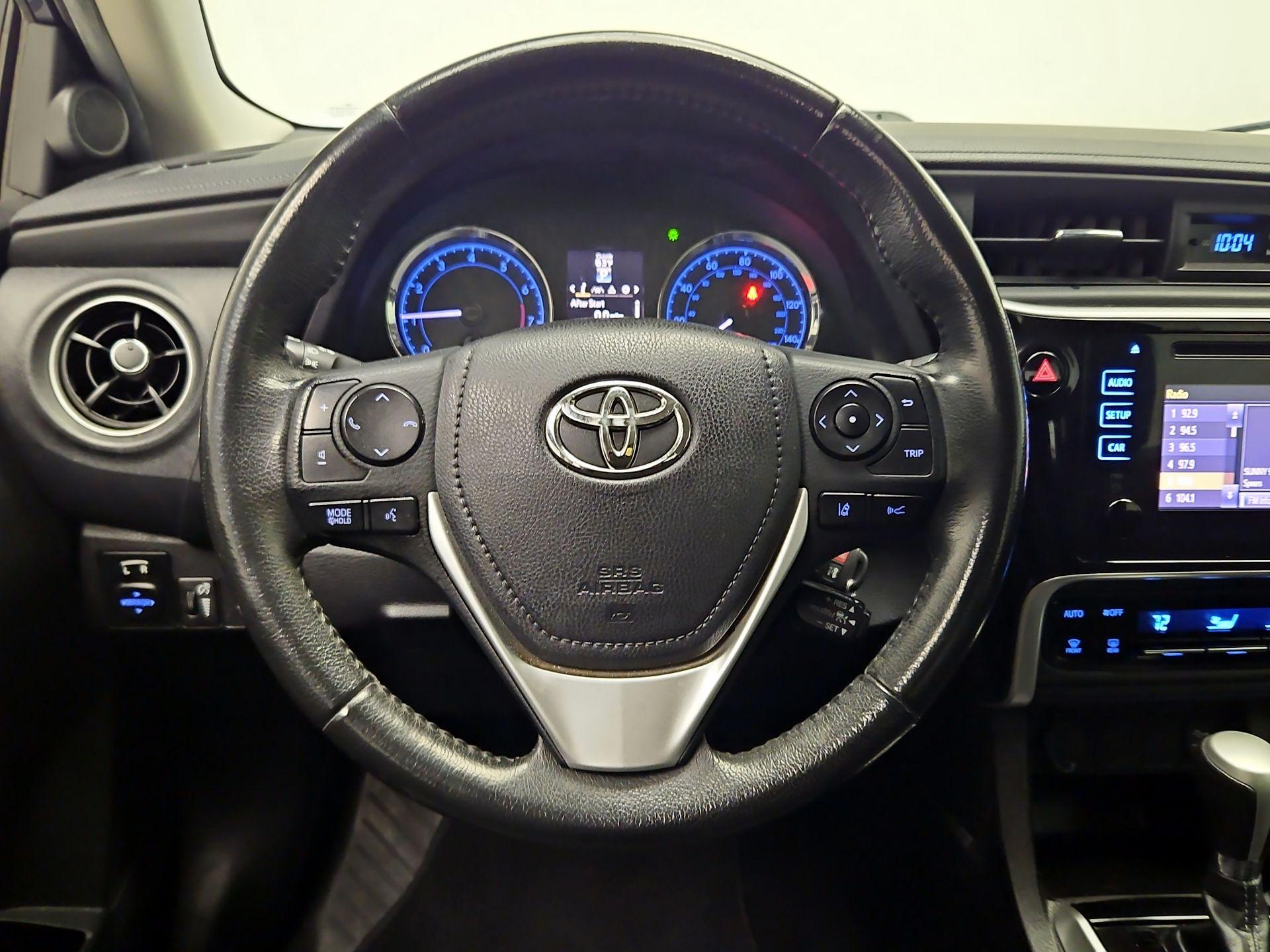 Thumbnail: 2019 Toyota Corolla - 10