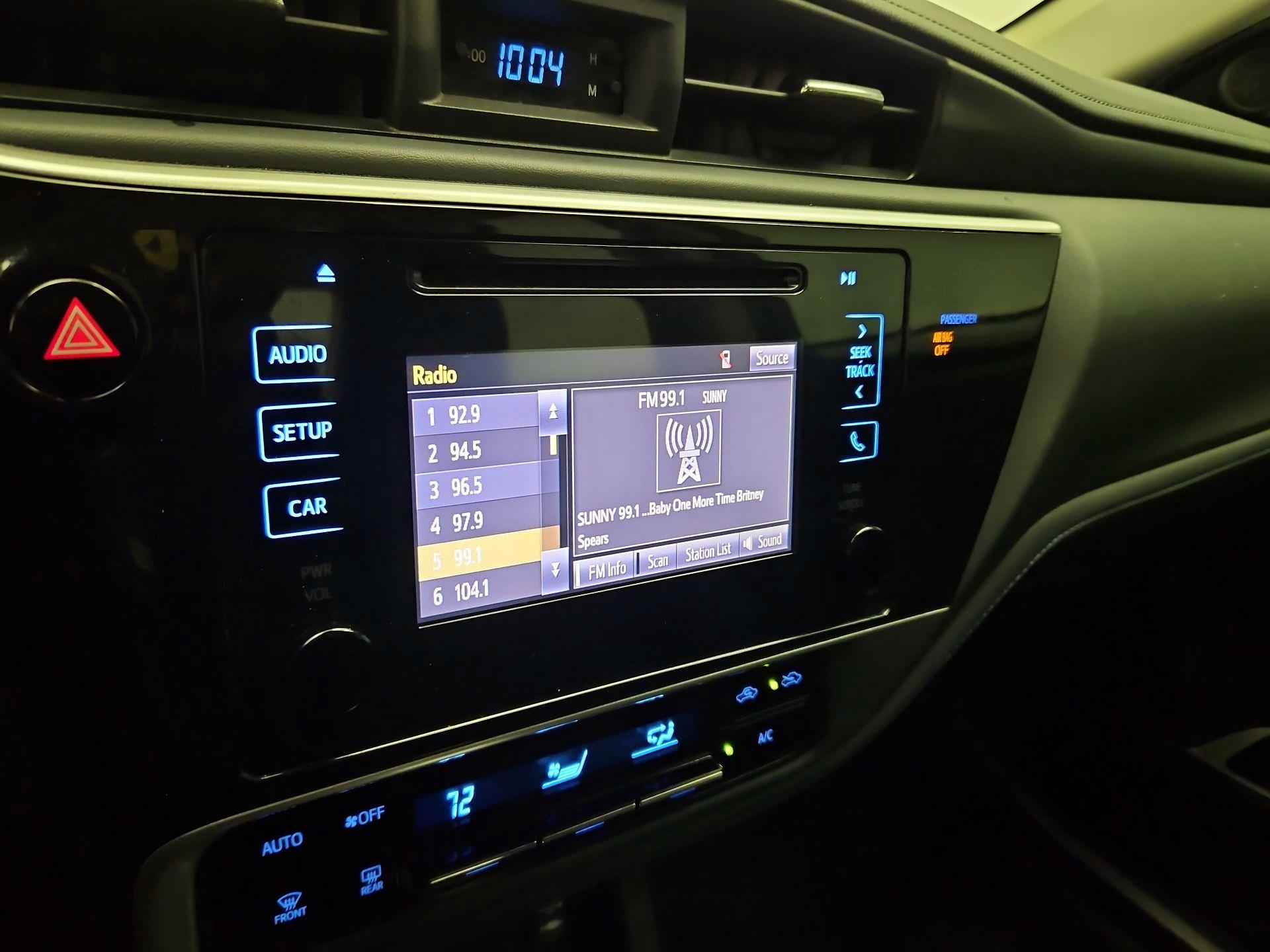 Thumbnail: 2019 Toyota Corolla - 15