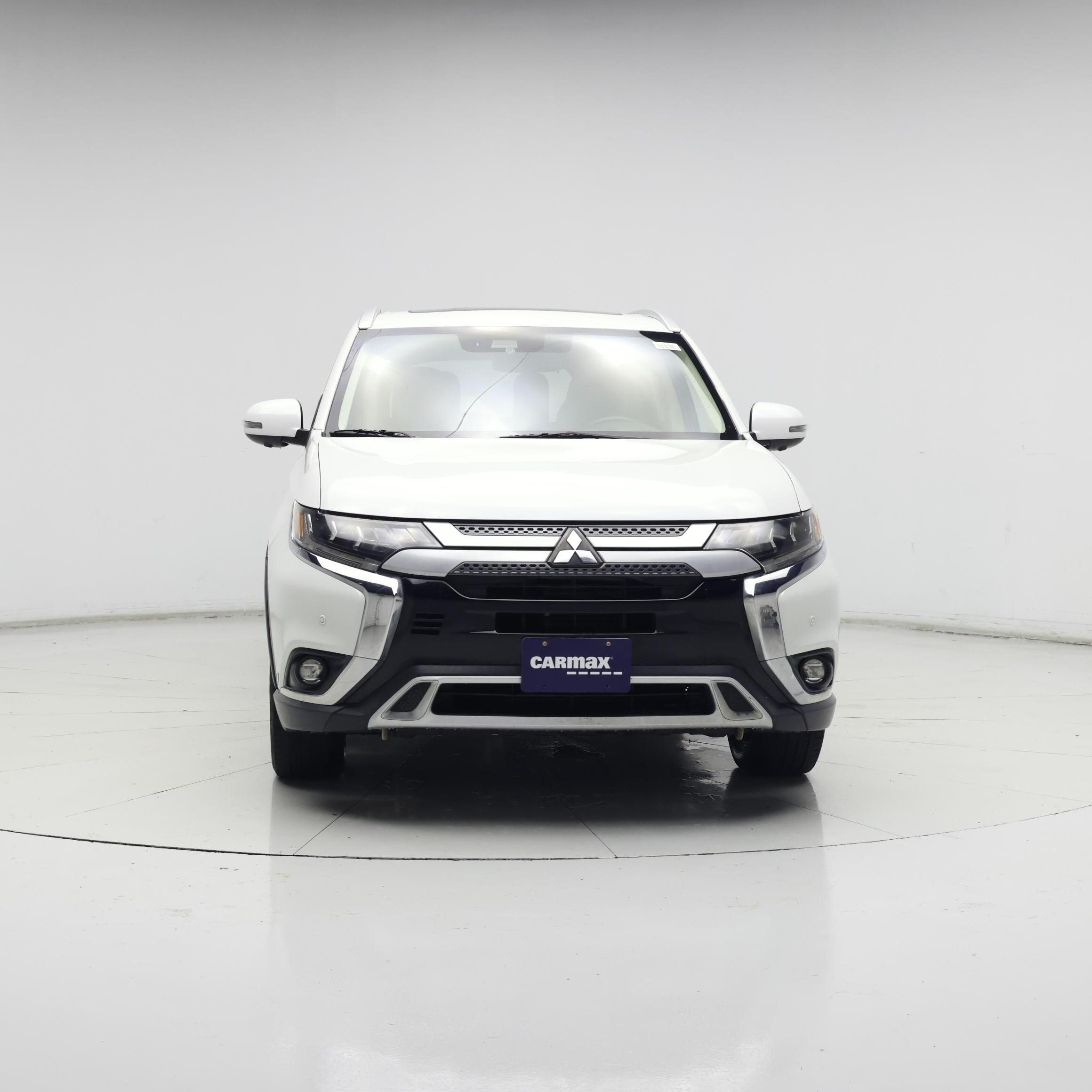 Thumbnail: 2019 Mitsubishi Outlander - 5