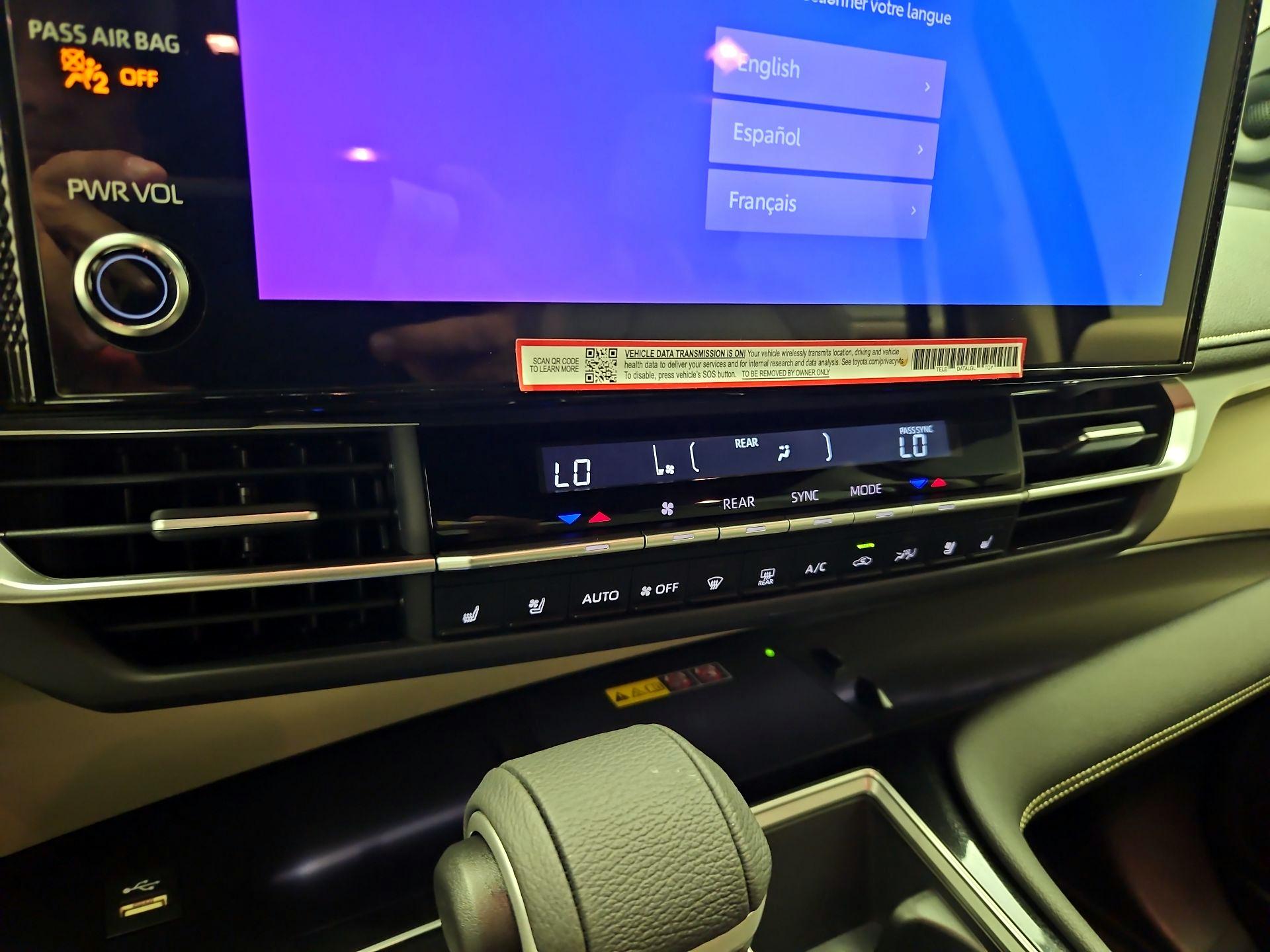 Thumbnail: 2025 Toyota Sienna - 16