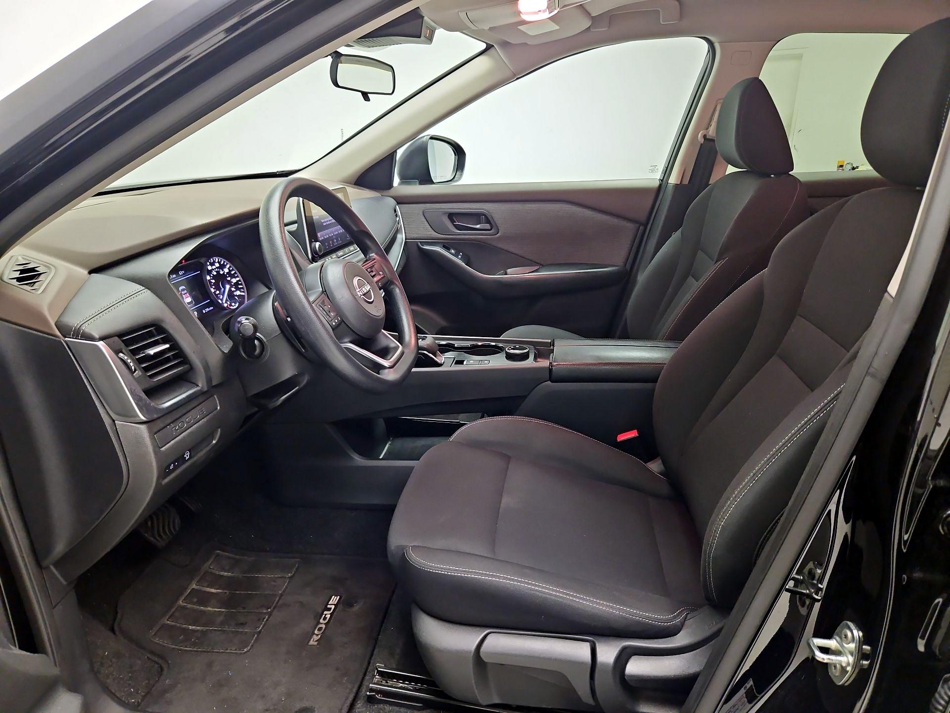 Thumbnail: 2023 Nissan Rogue - 11