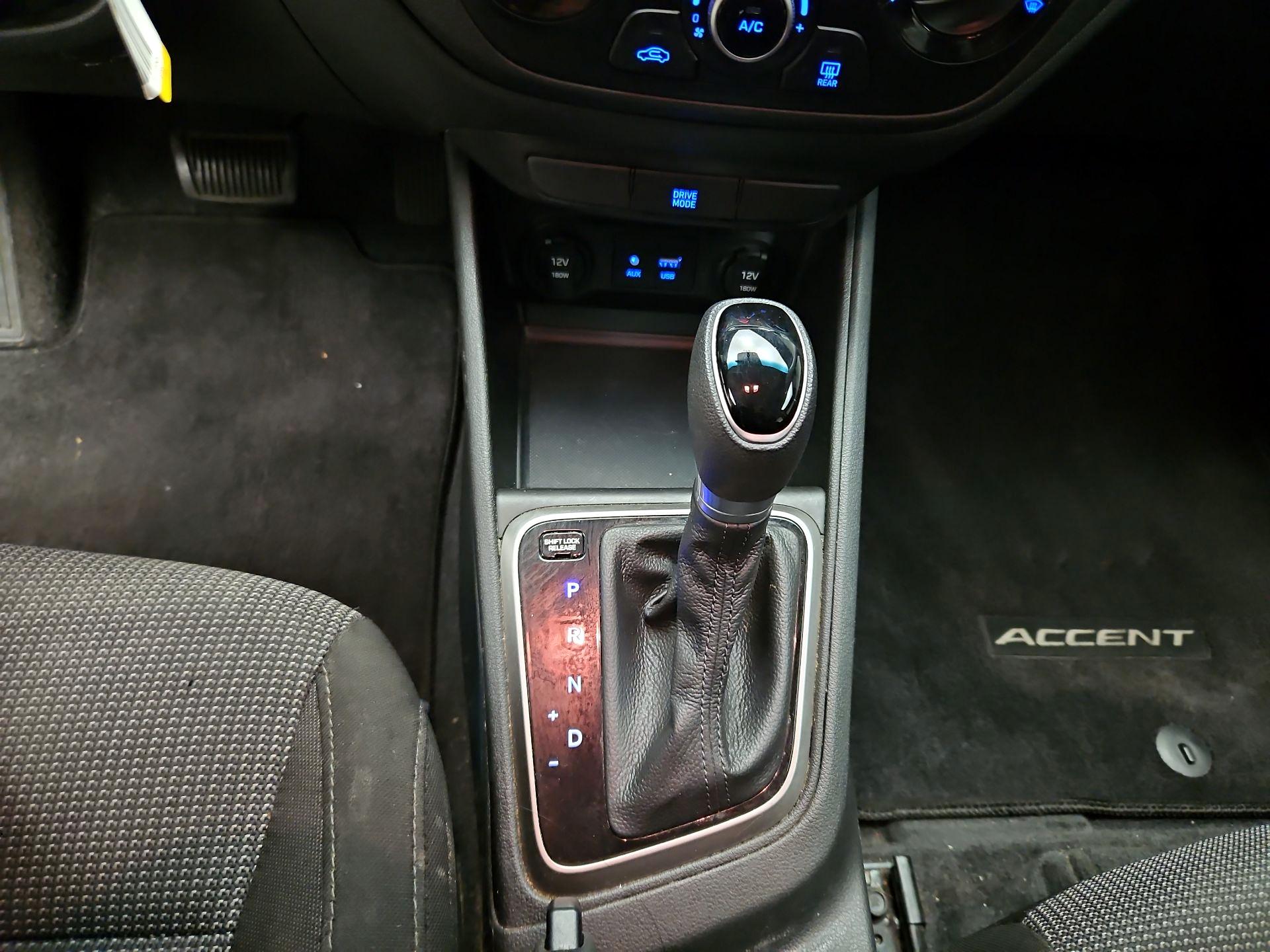 Thumbnail: 2019 Hyundai Accent - 17