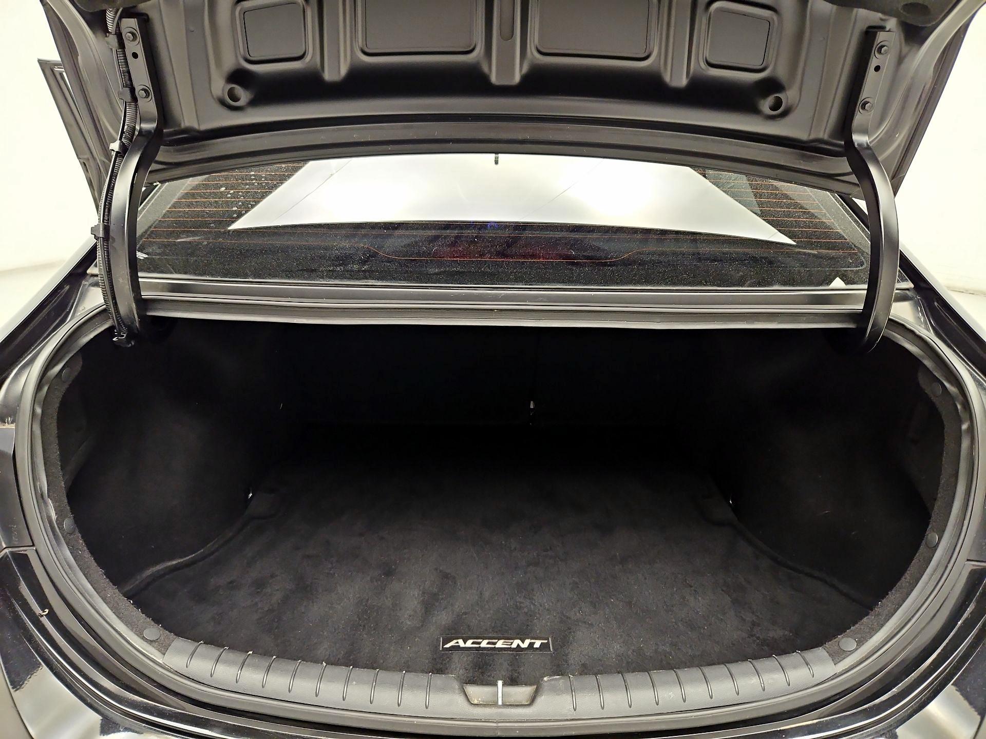 Thumbnail: 2019 Hyundai Accent - 20