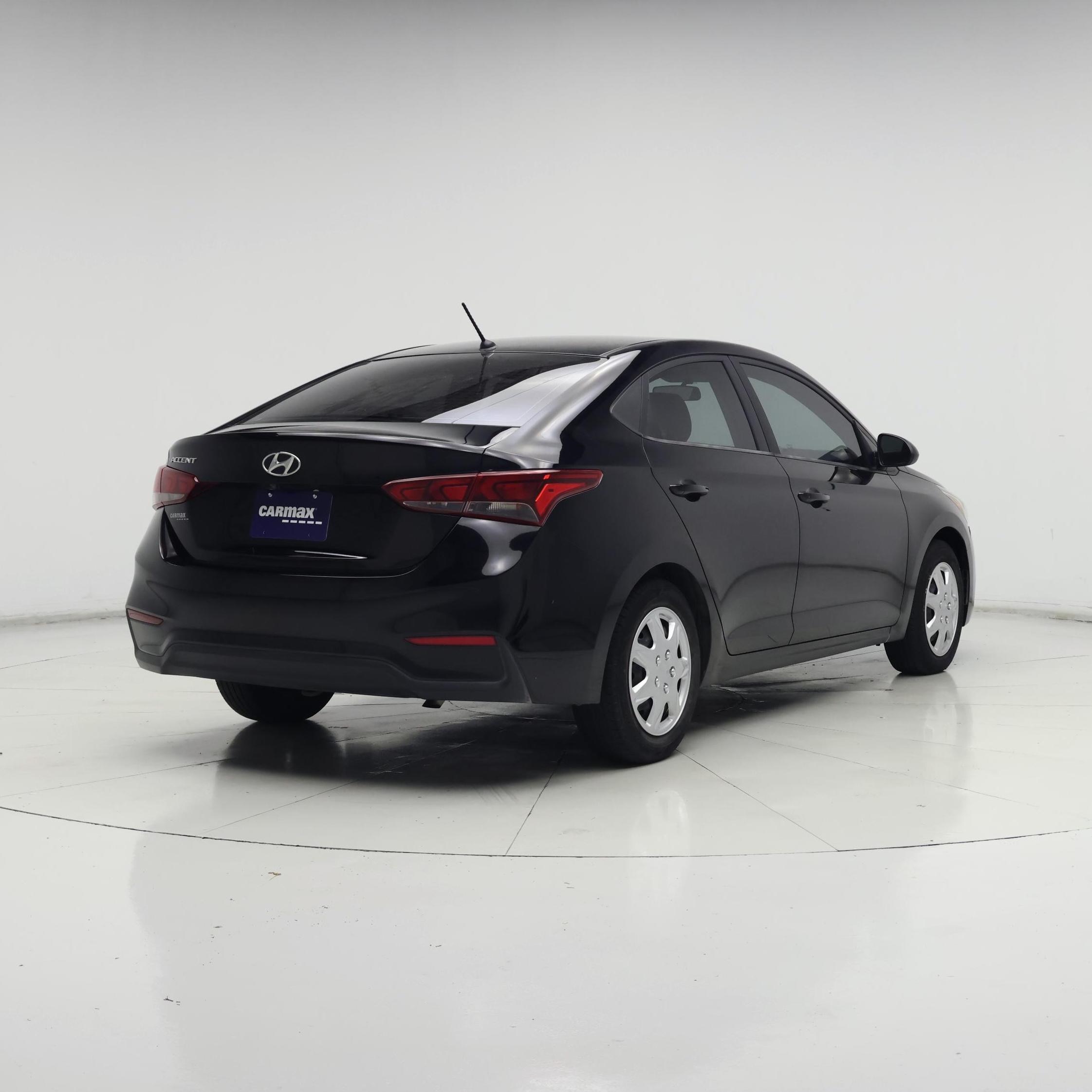 Thumbnail: 2019 Hyundai Accent - 8