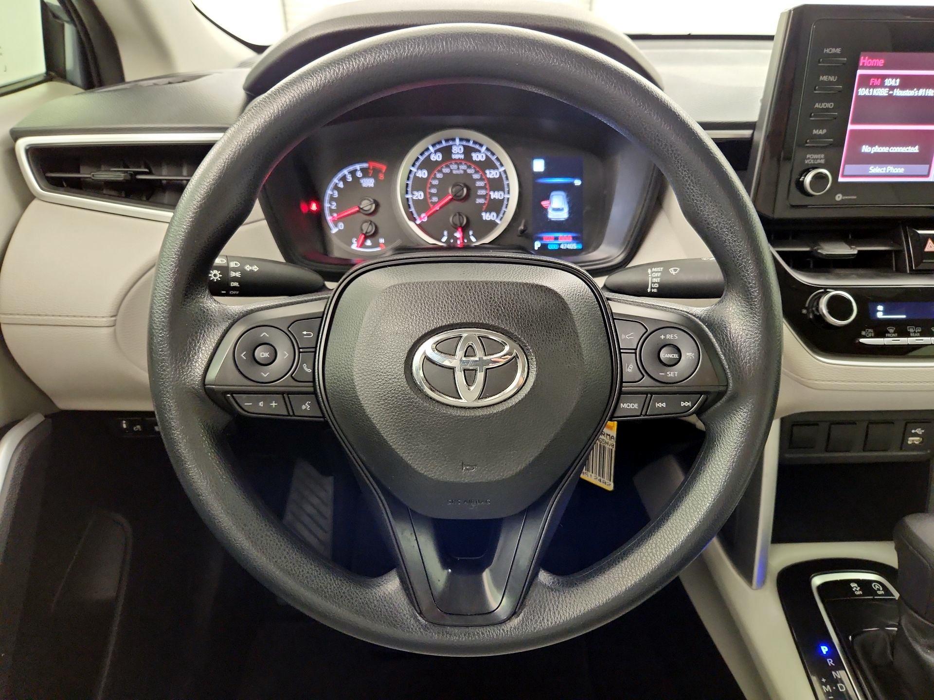 Thumbnail: 2022 Toyota Corolla Cross - 10