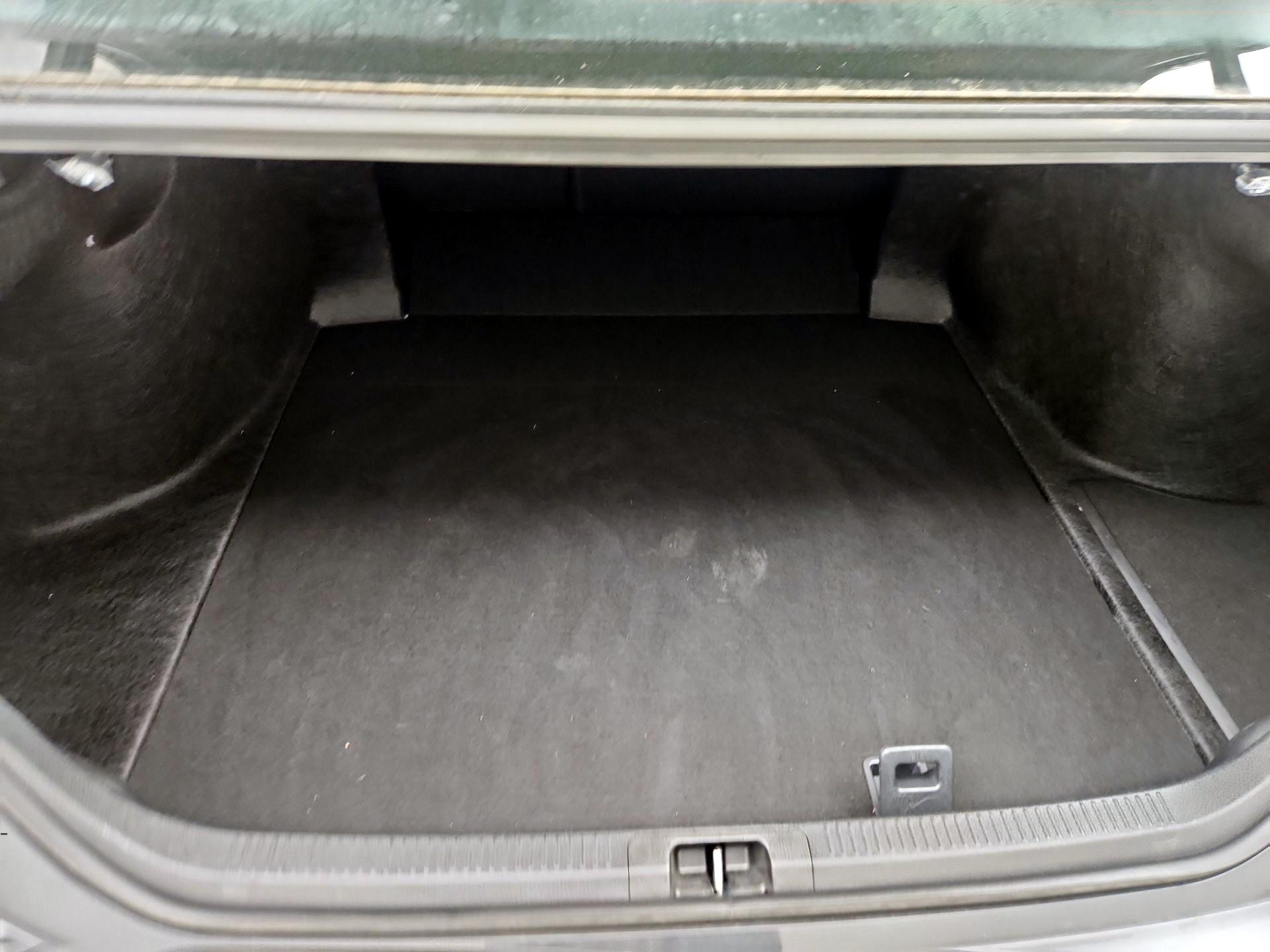 Thumbnail: 2025 Toyota Camry - 20