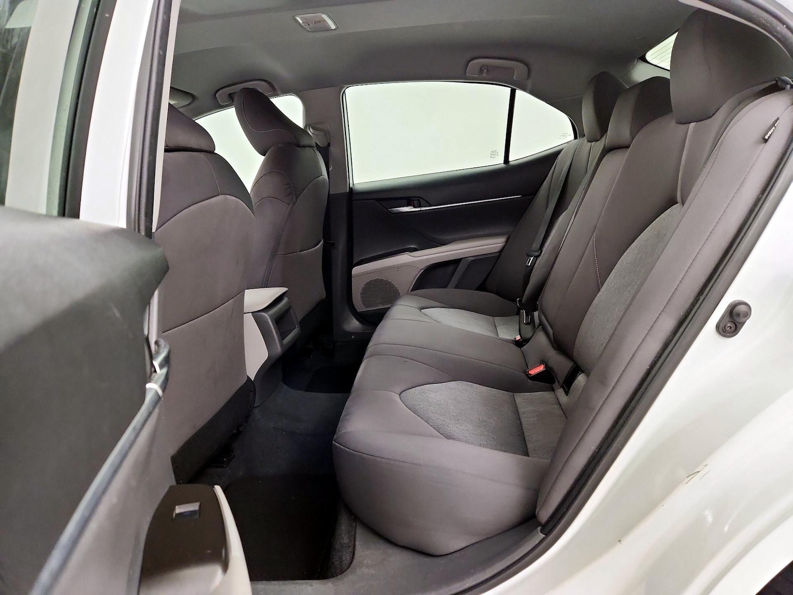 2023 Toyota Camry LE - Photo 20