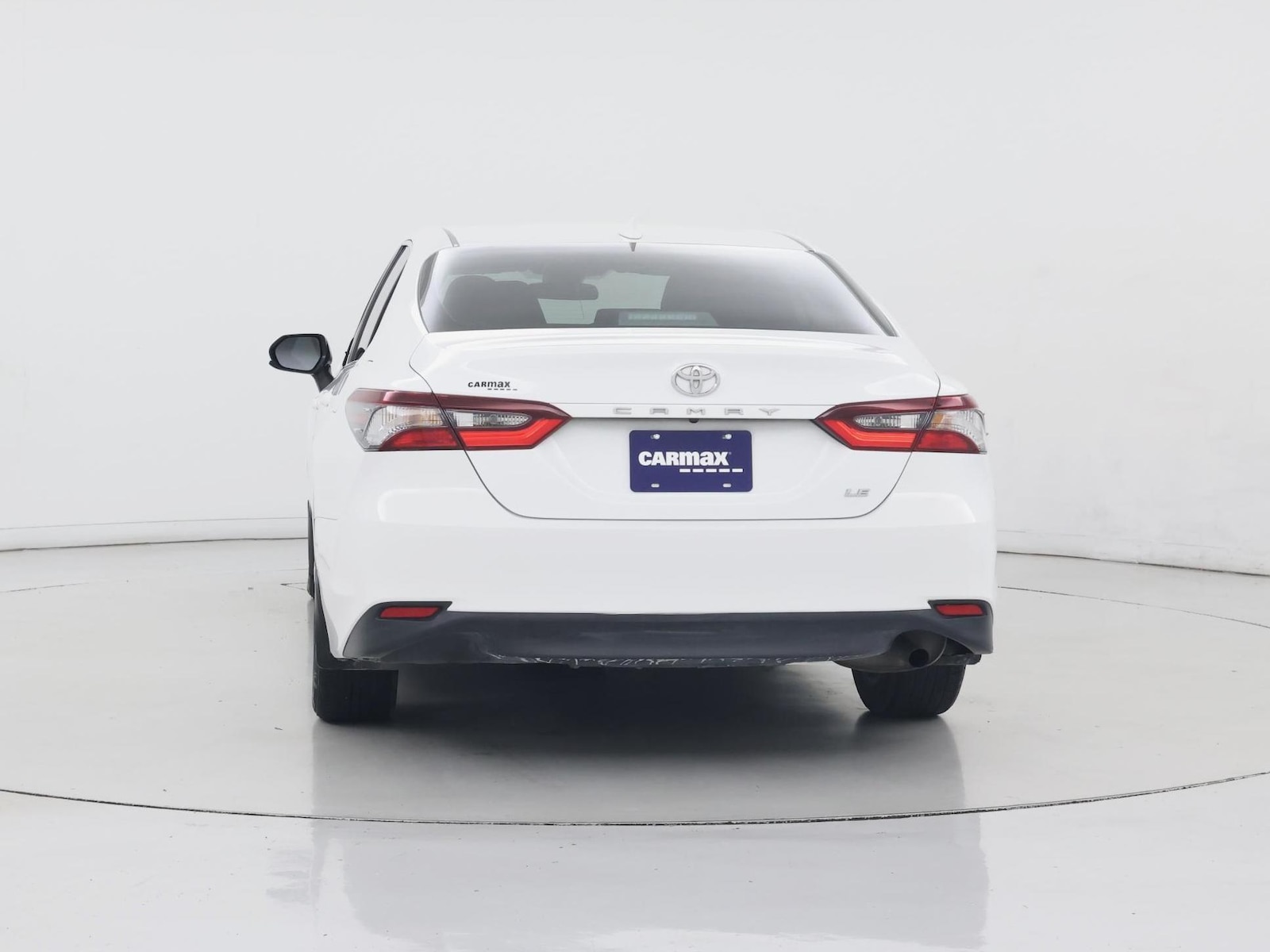 2023 Toyota Camry LE - Photo 7