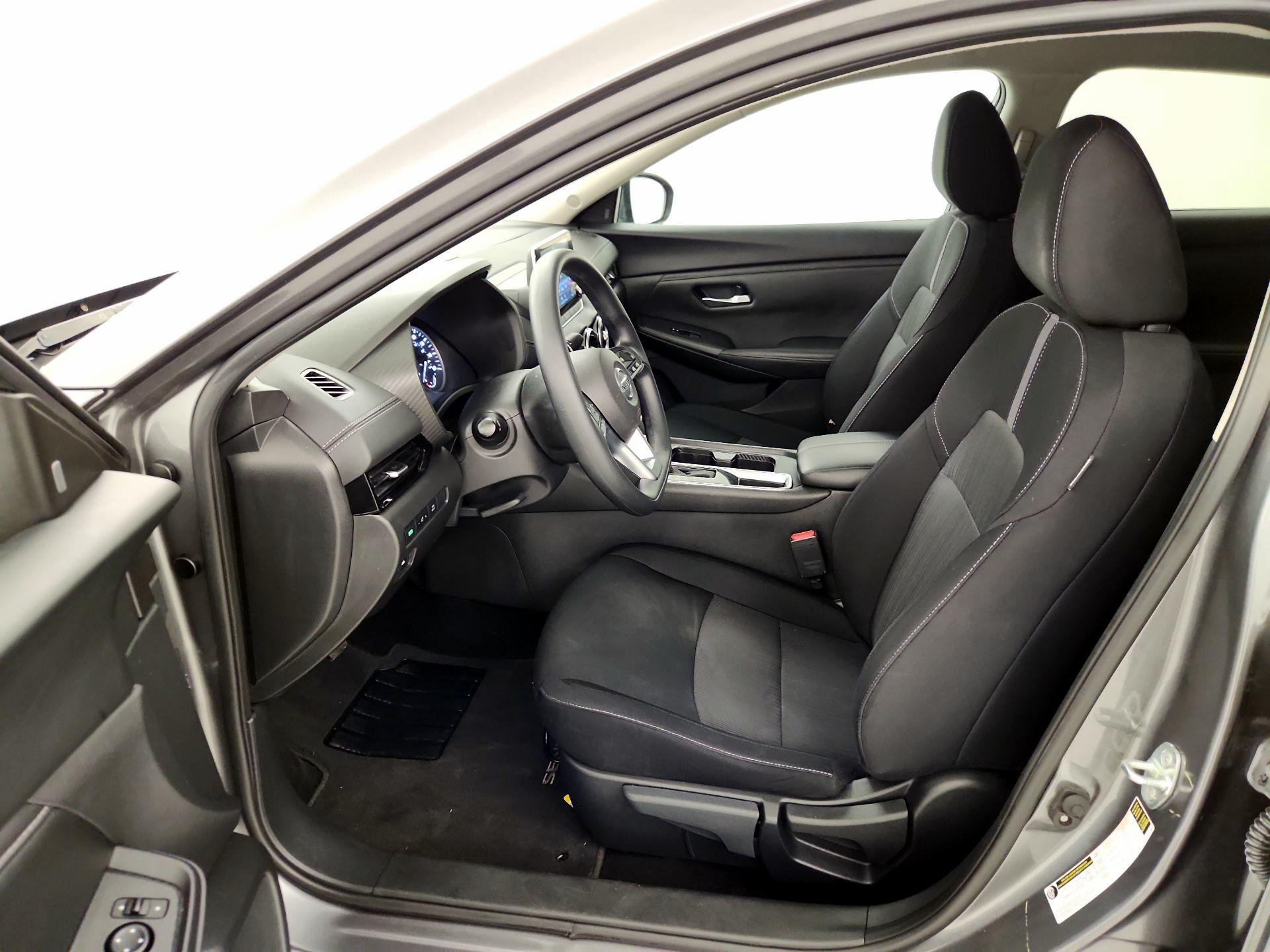 Thumbnail: 2023 Nissan Sentra - 11