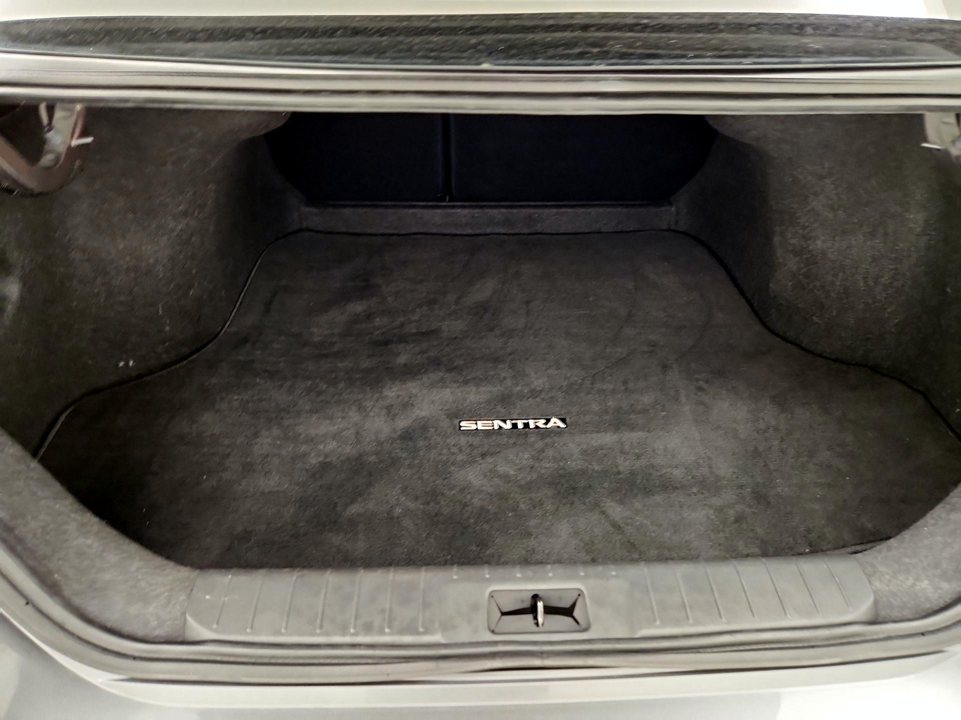 Thumbnail: 2023 Nissan Sentra - 20