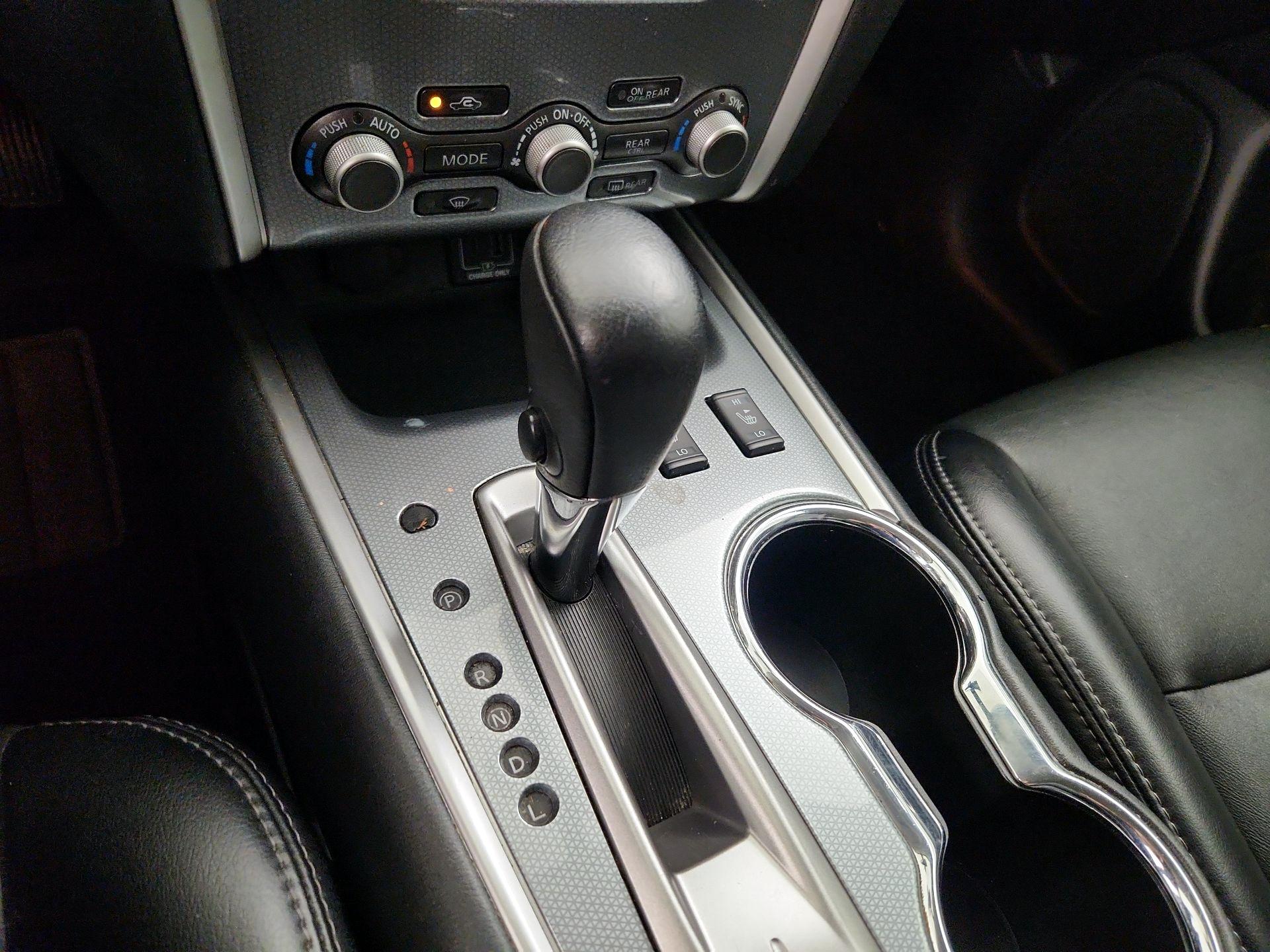 Thumbnail: 2020 Nissan Pathfinder - 18