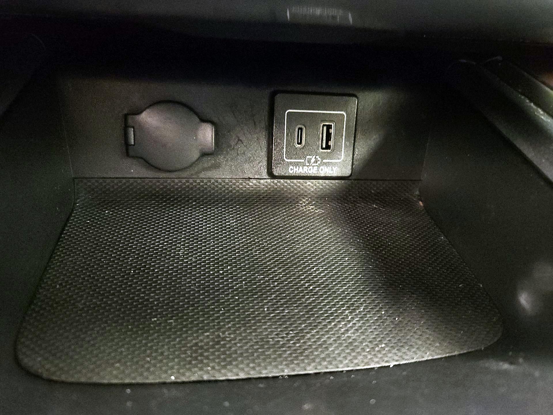 Thumbnail: 2020 Nissan Pathfinder - 19