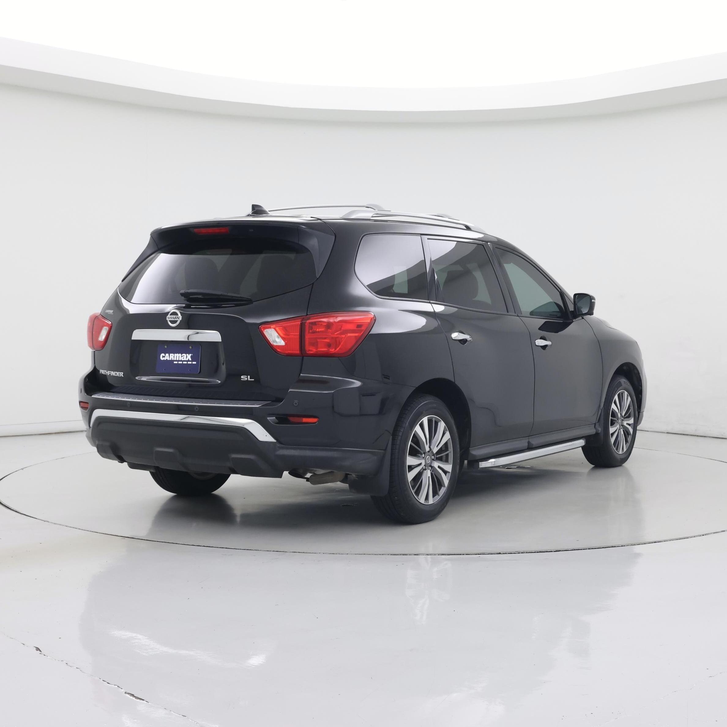 Thumbnail: 2020 Nissan Pathfinder - 8