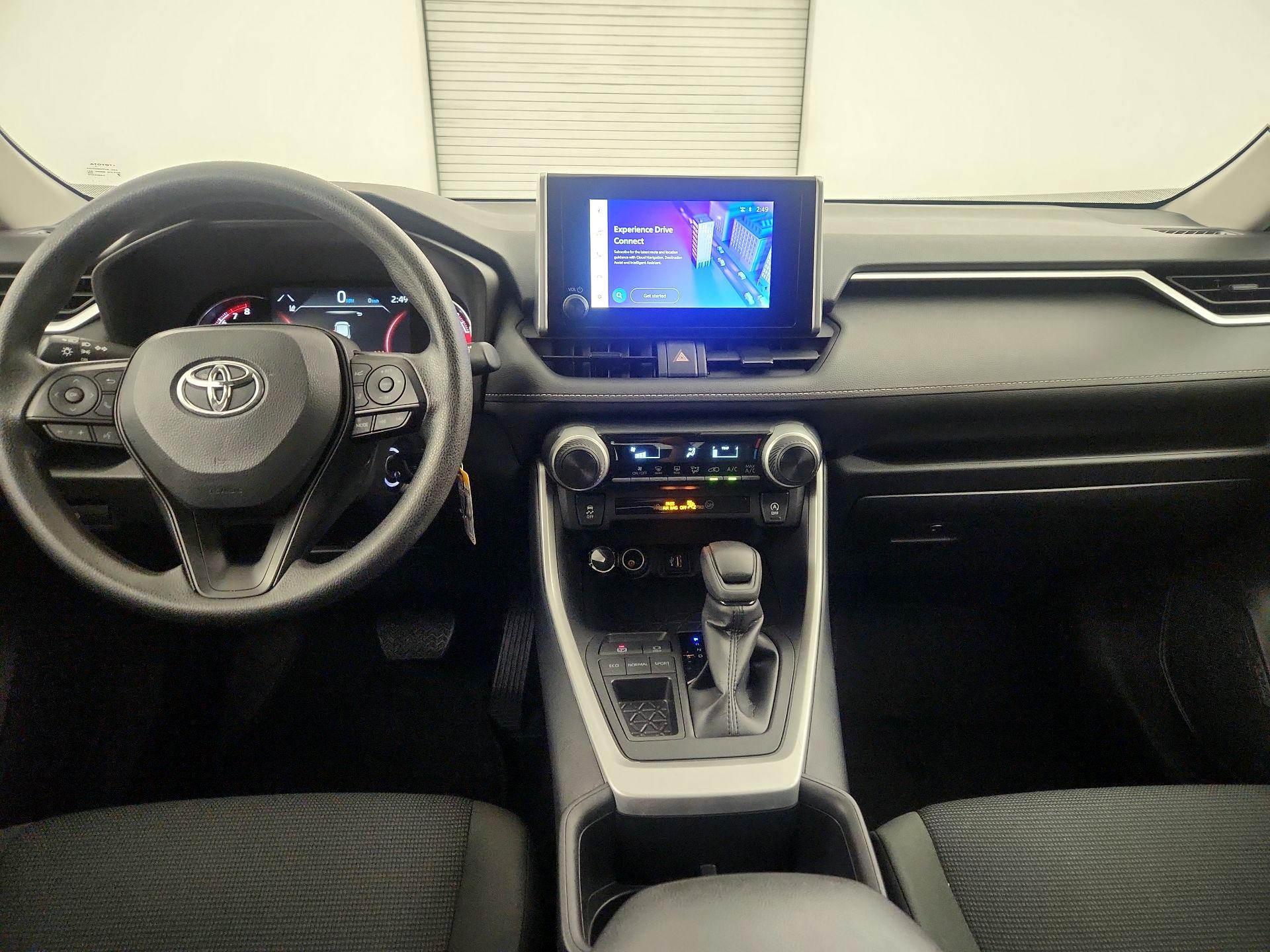 Thumbnail: 2025 Toyota RAV4 - 9