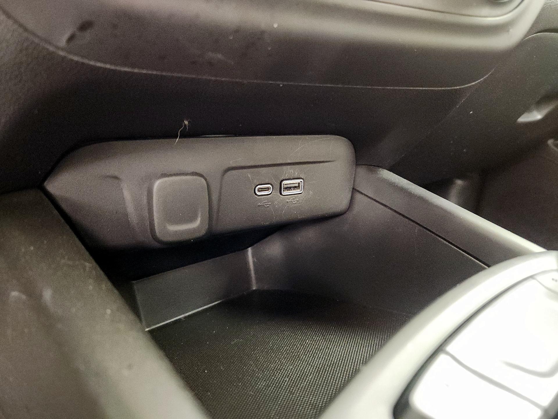 Thumbnail: 2025 Chevrolet Trax - 18