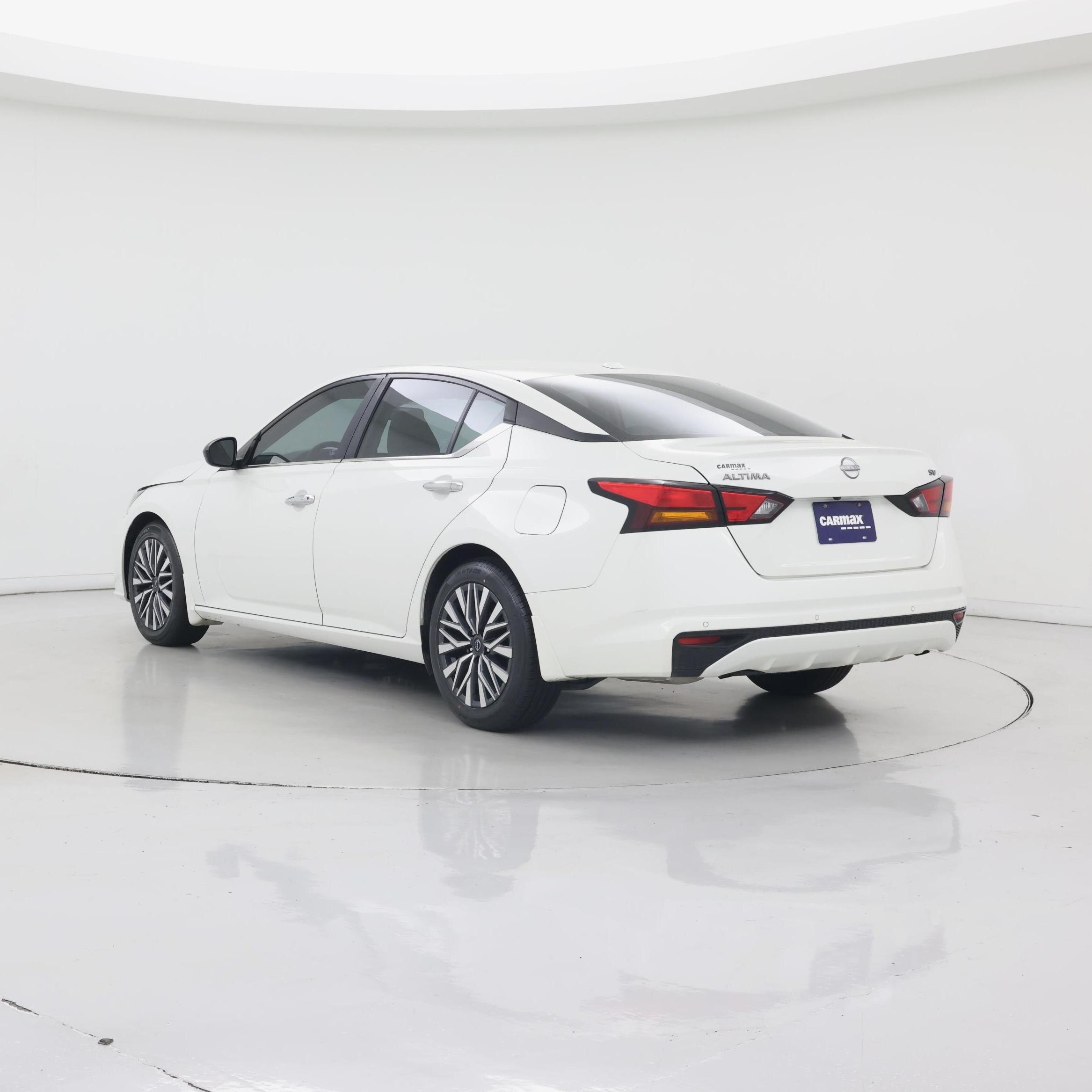 Thumbnail: 2024 Nissan Altima - 2