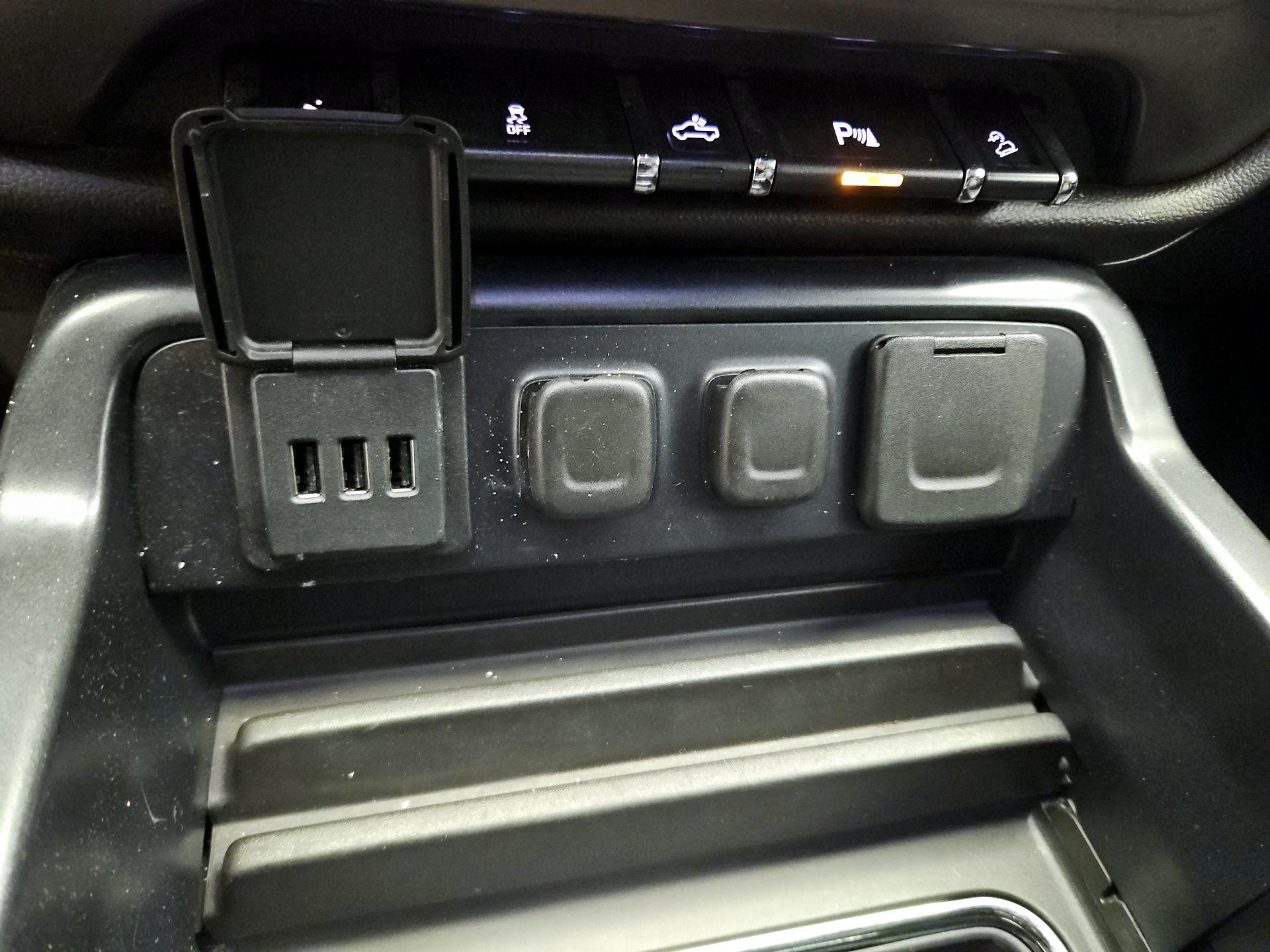 Thumbnail: 2014 GMC Sierra 1500 - 19