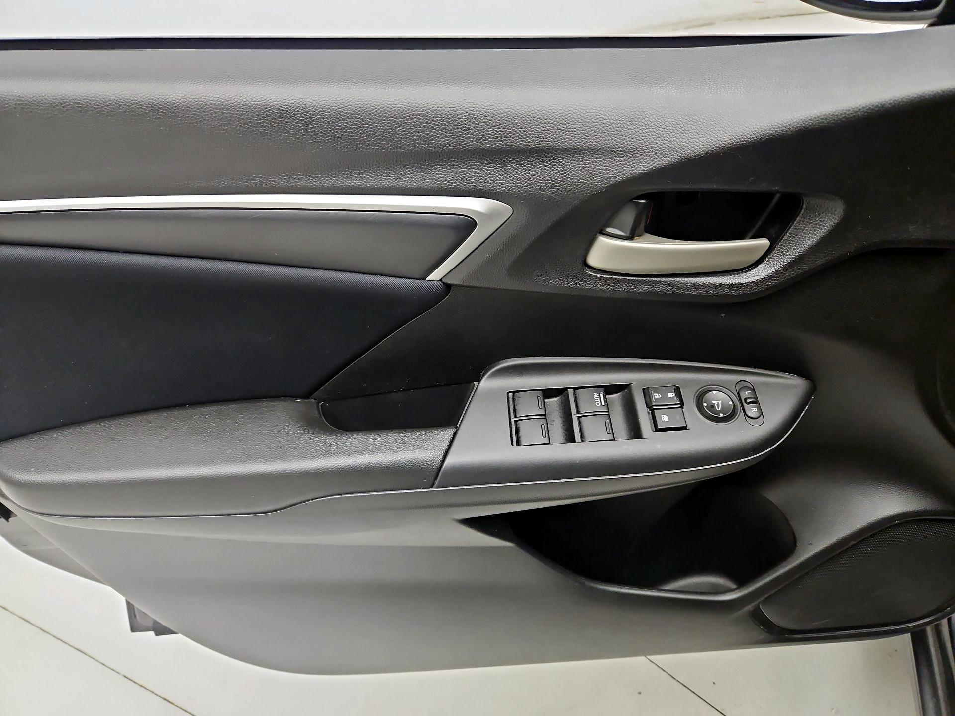 Thumbnail: 2016 Honda Fit - 12