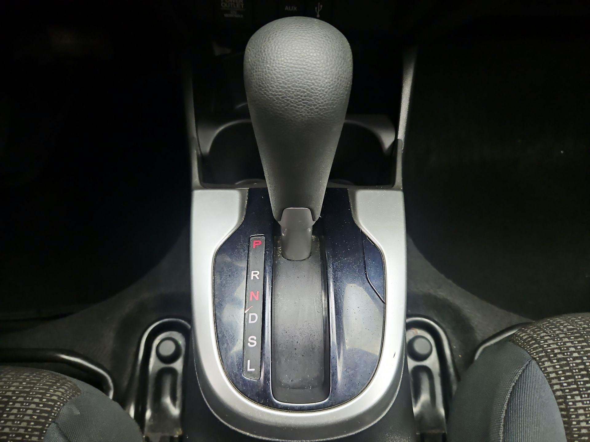 Thumbnail: 2016 Honda Fit - 17