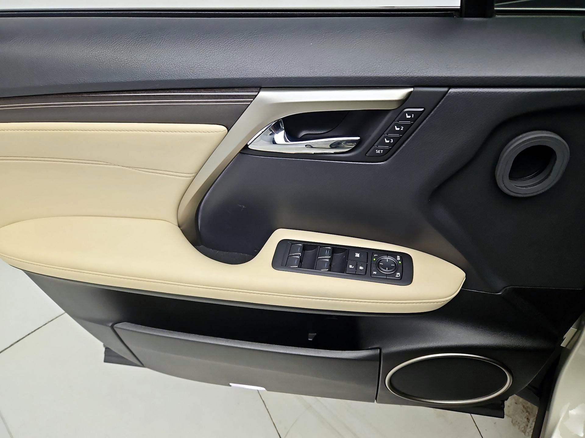 Thumbnail: 2021 Lexus RX - 12