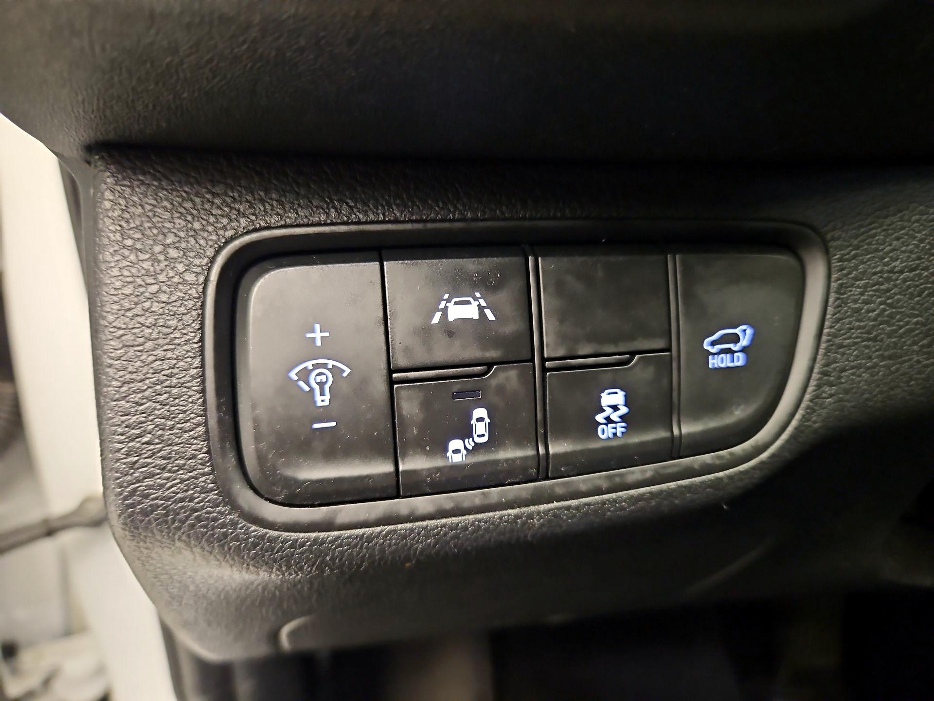 Thumbnail: 2020 Hyundai Santa Fe - 13