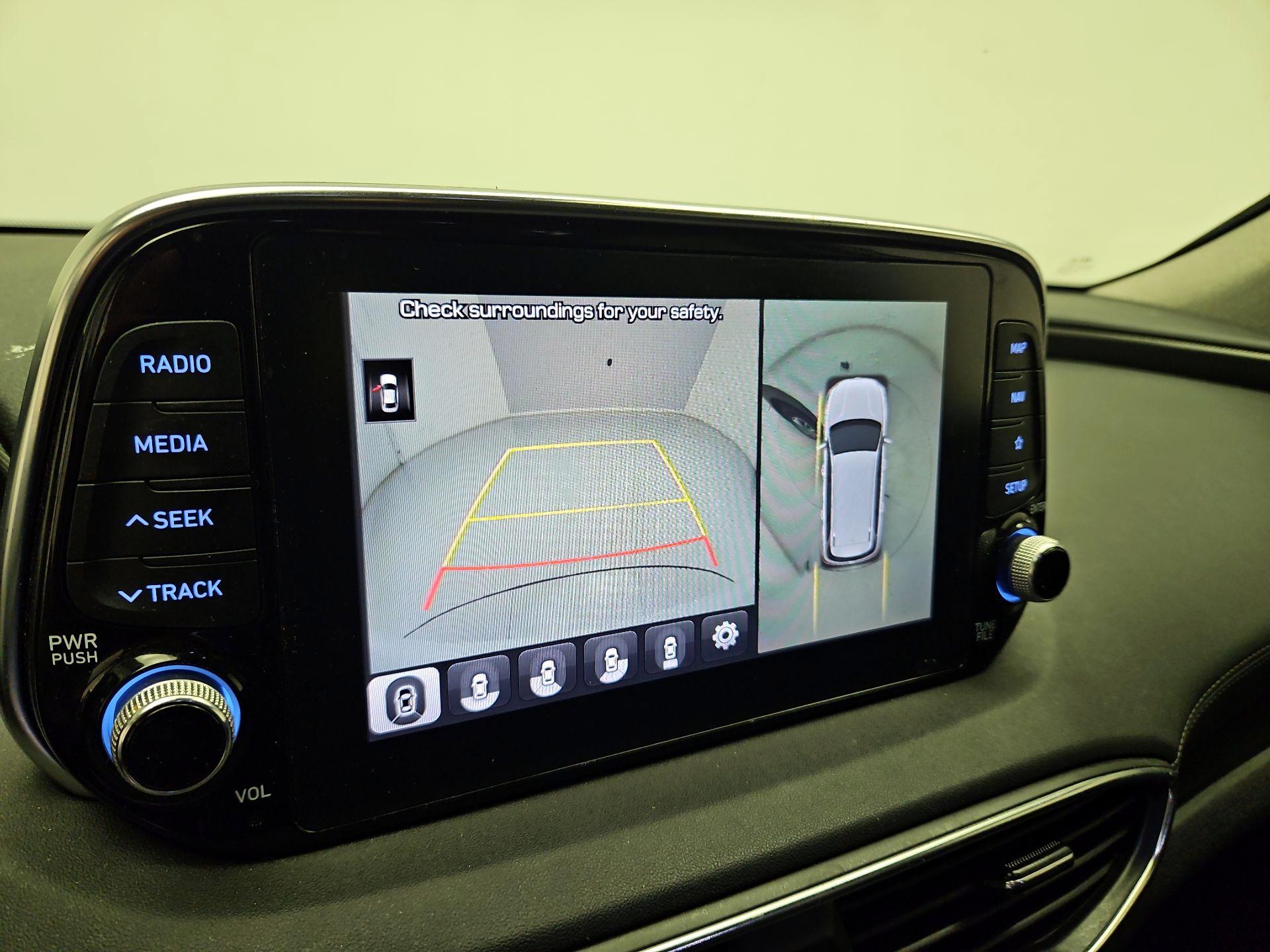 Thumbnail: 2020 Hyundai Santa Fe - 15