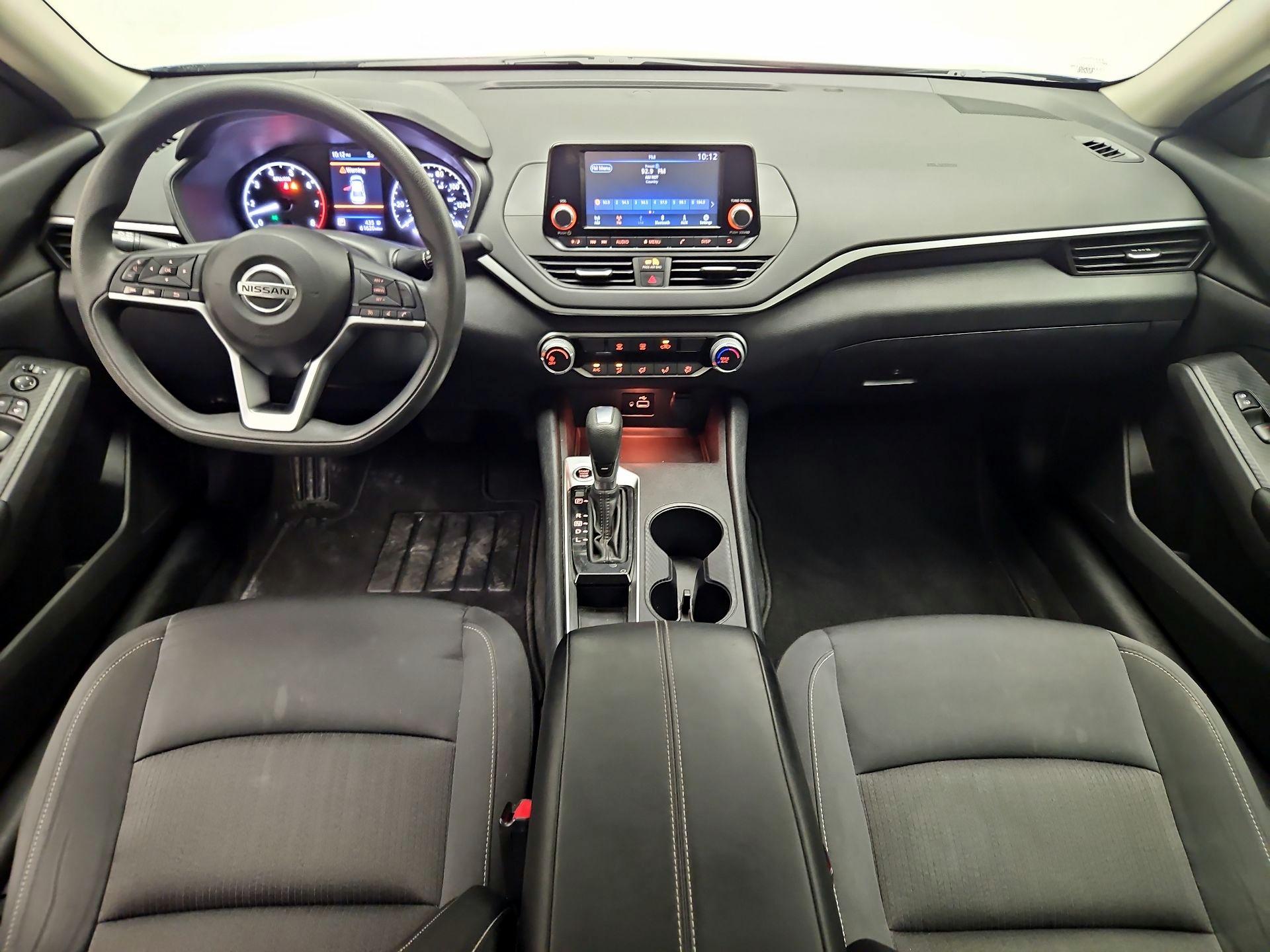 Thumbnail: 2021 Nissan Altima - 9