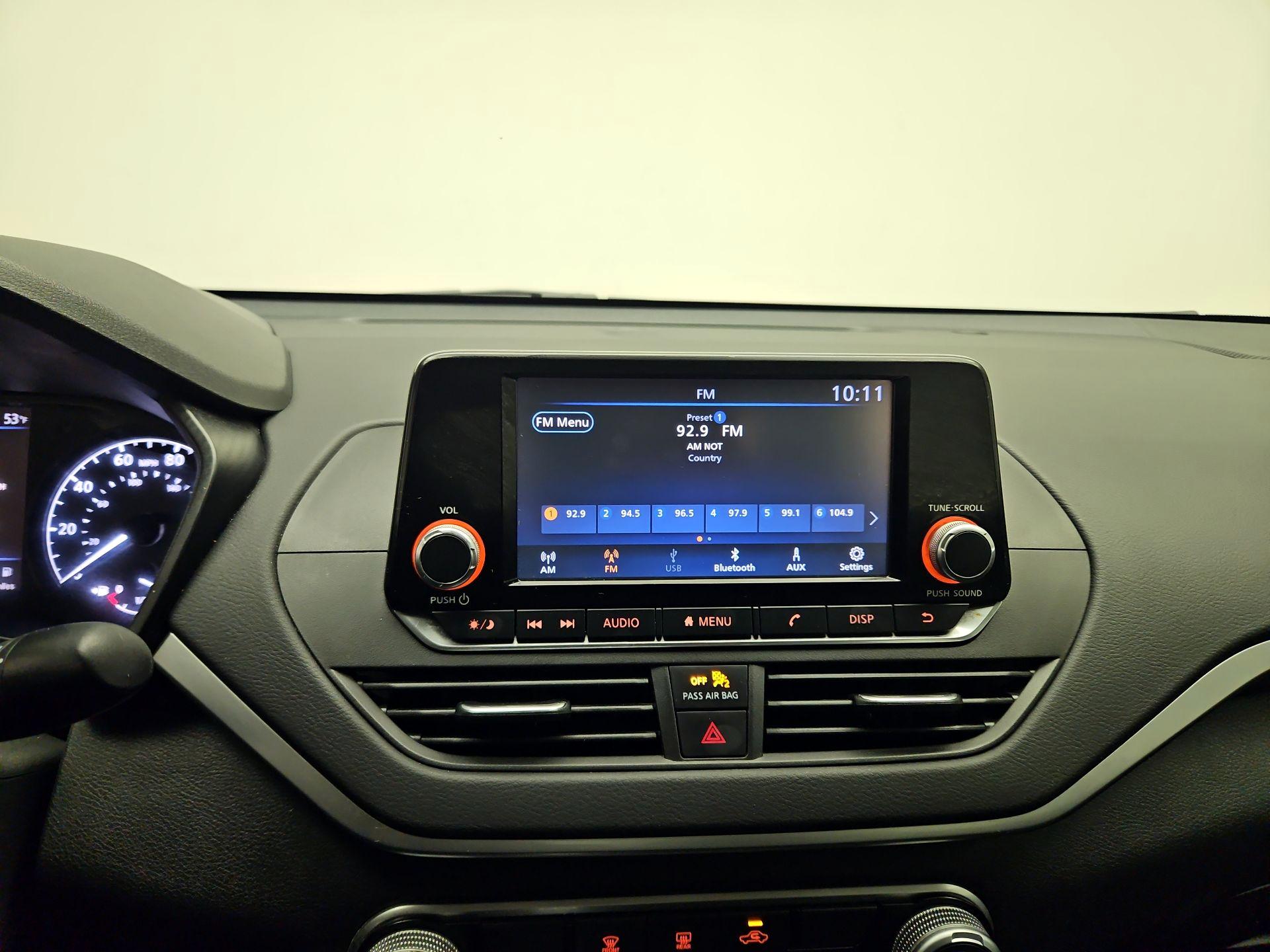 Thumbnail: 2021 Nissan Altima - 14