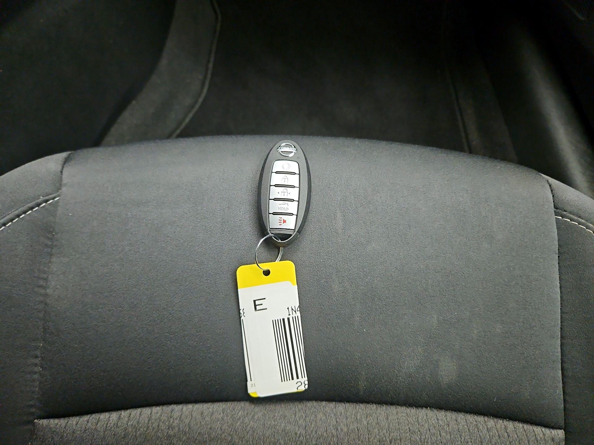 Thumbnail: 2021 Nissan Altima - 20