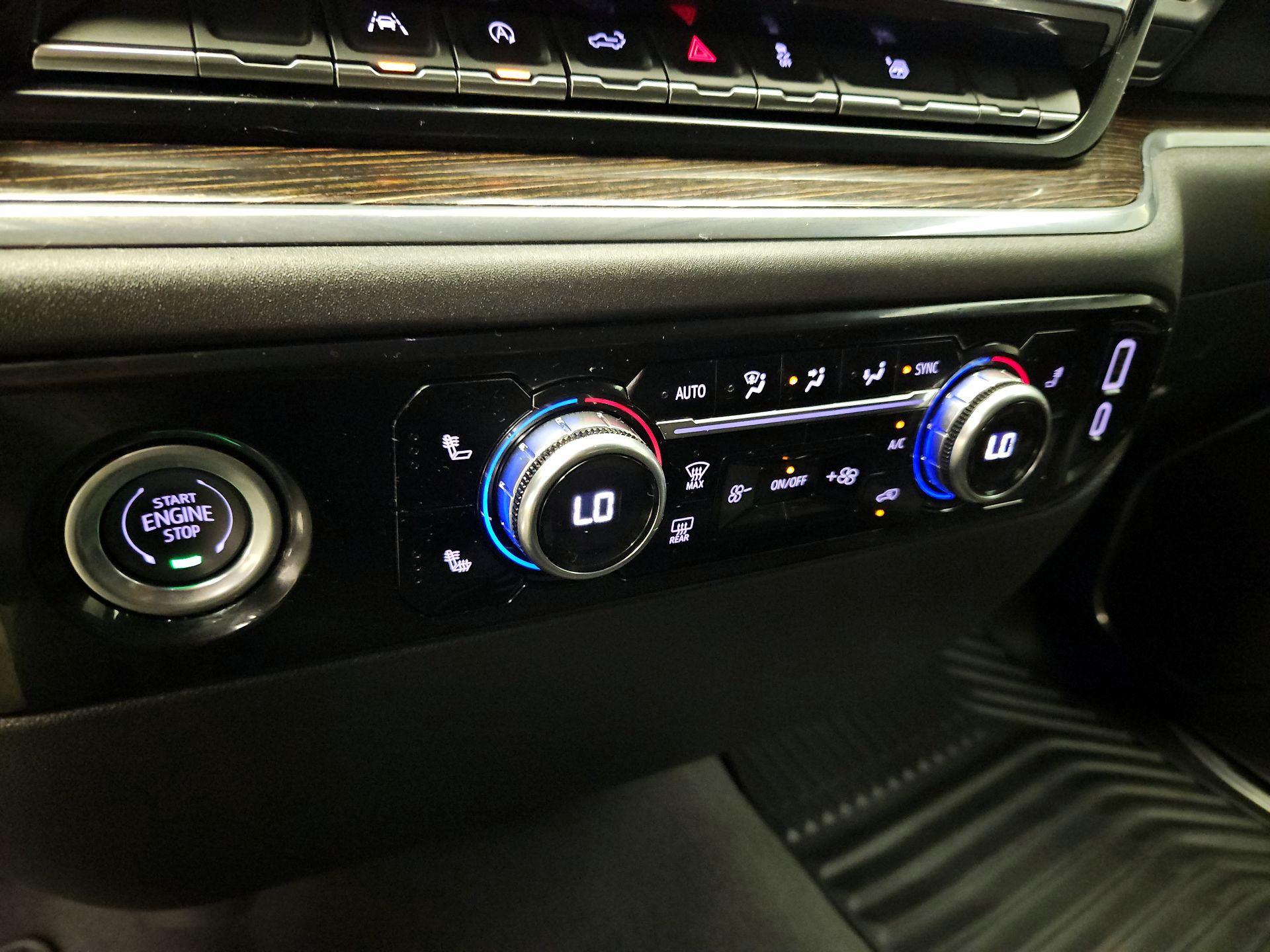 Thumbnail: 2024 GMC Sierra 1500 - 16