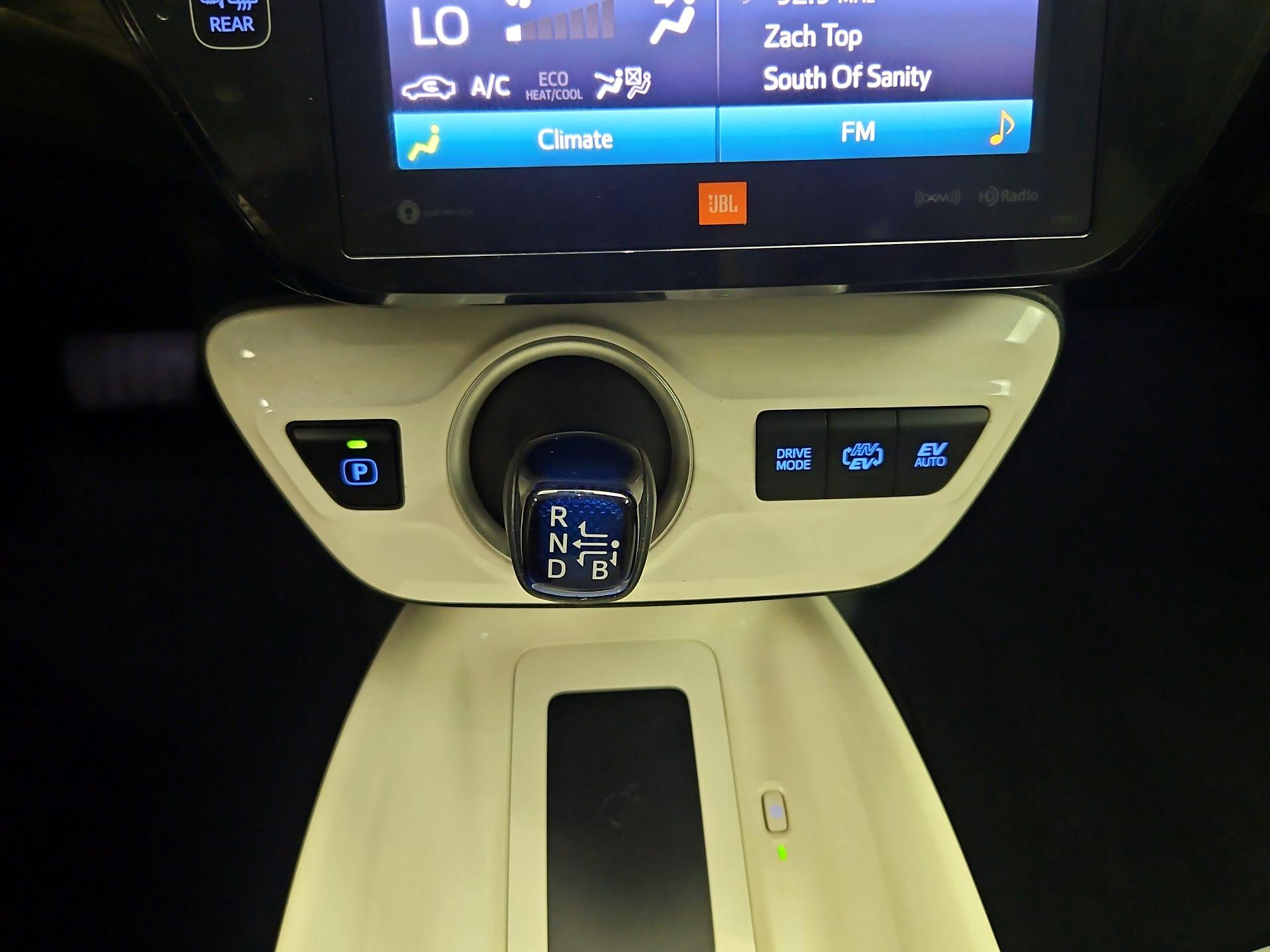 Thumbnail: 2017 Toyota Prius Prime - 18