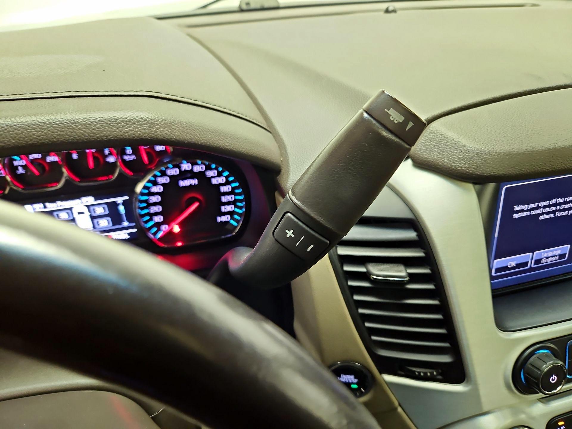 Thumbnail: 2019 GMC Yukon XL - 18