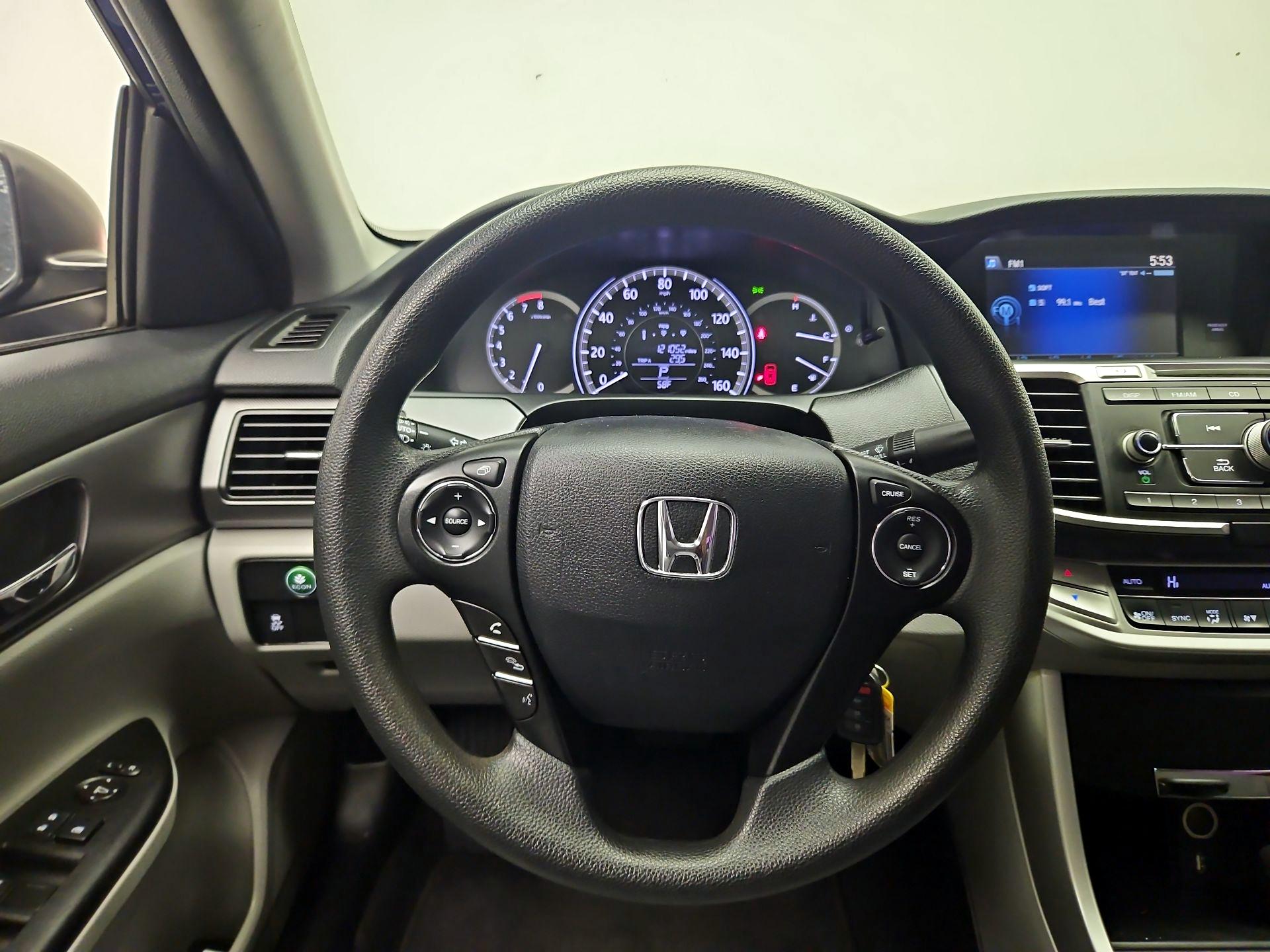 Thumbnail: 2015 Honda Accord - 10