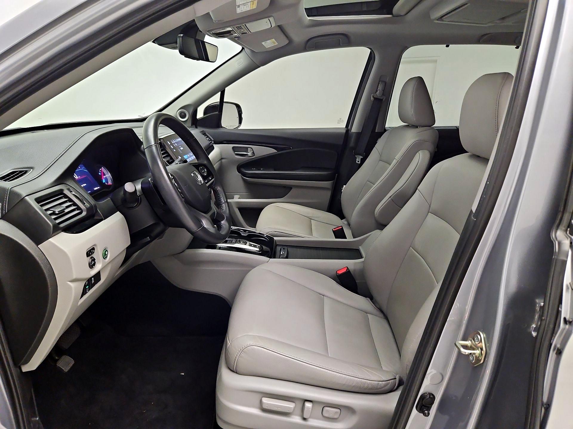 Thumbnail: 2020 Honda Pilot - 11