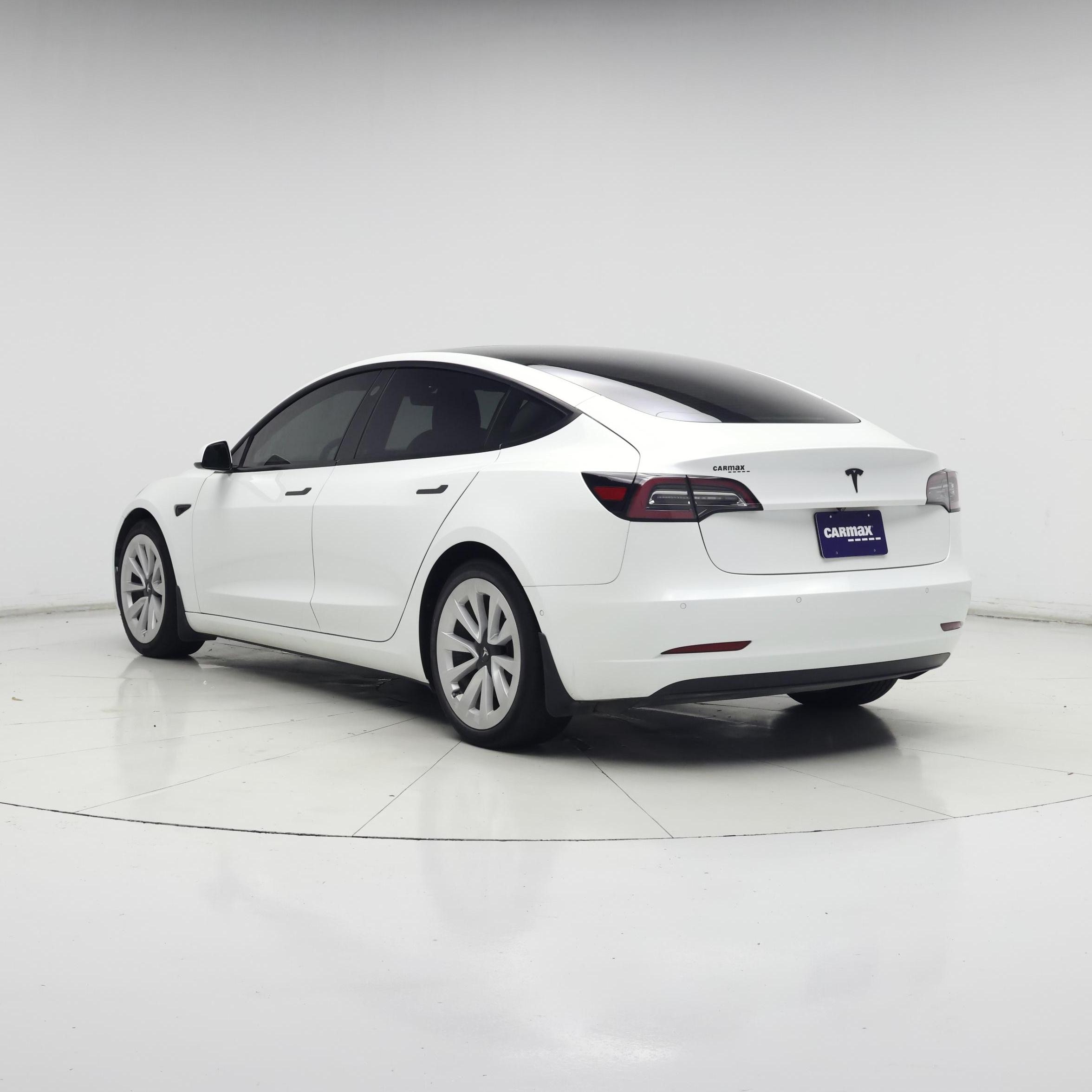 Thumbnail: 2021 Tesla Model 3 - 2