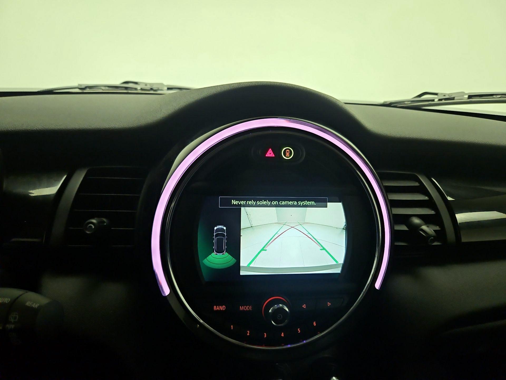 Thumbnail: 2021 MINI Cooper Hardtop - 13