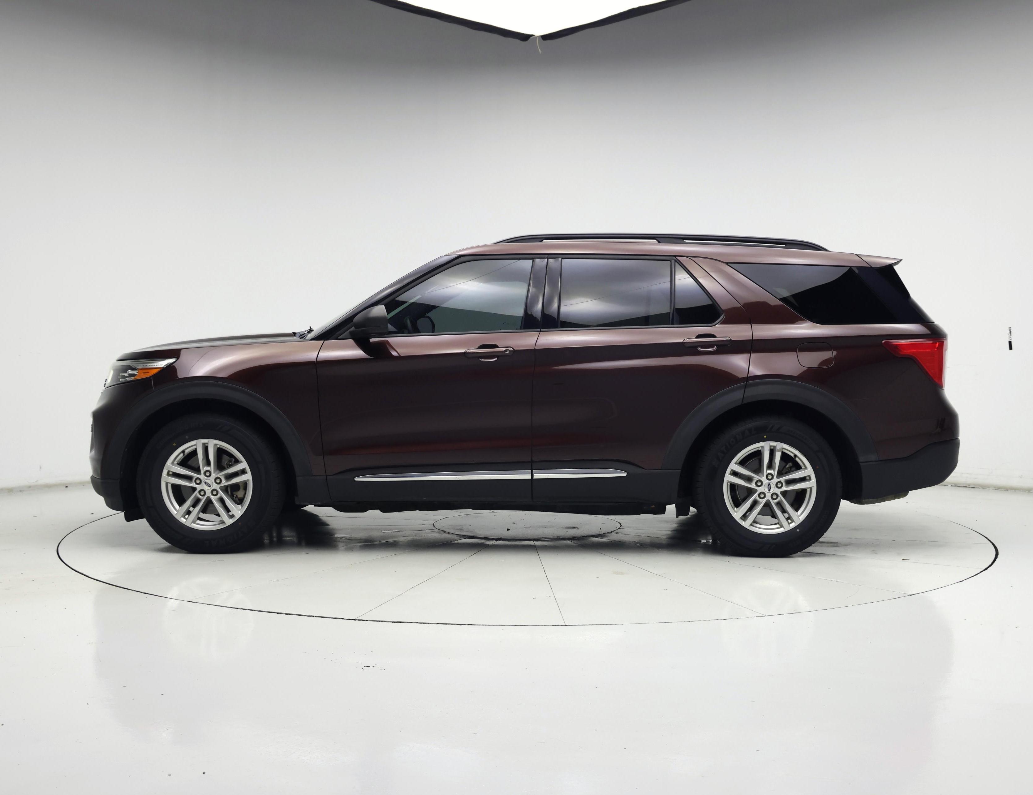 Thumbnail: 2020 Ford Explorer - 3