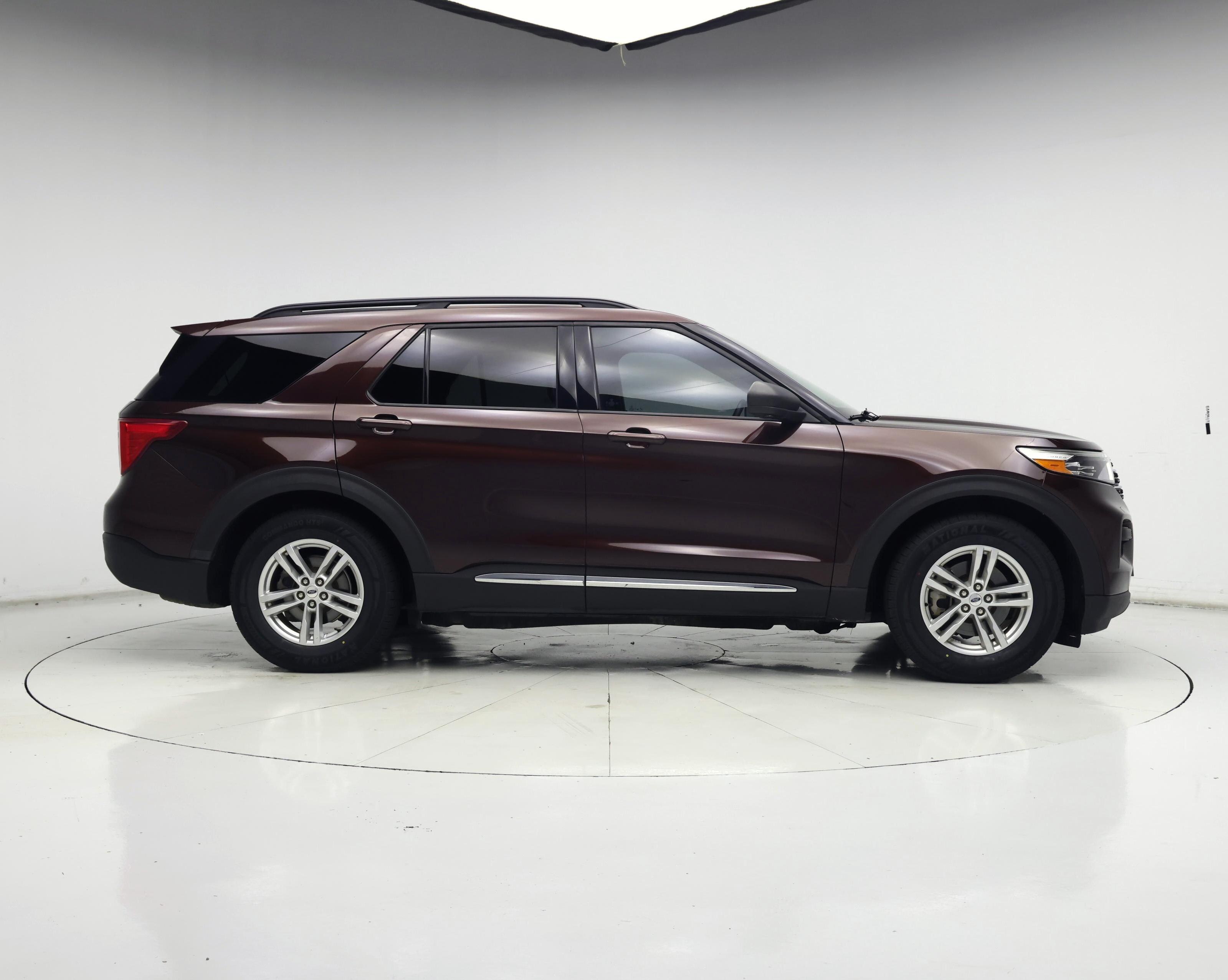 Thumbnail: 2020 Ford Explorer - 7
