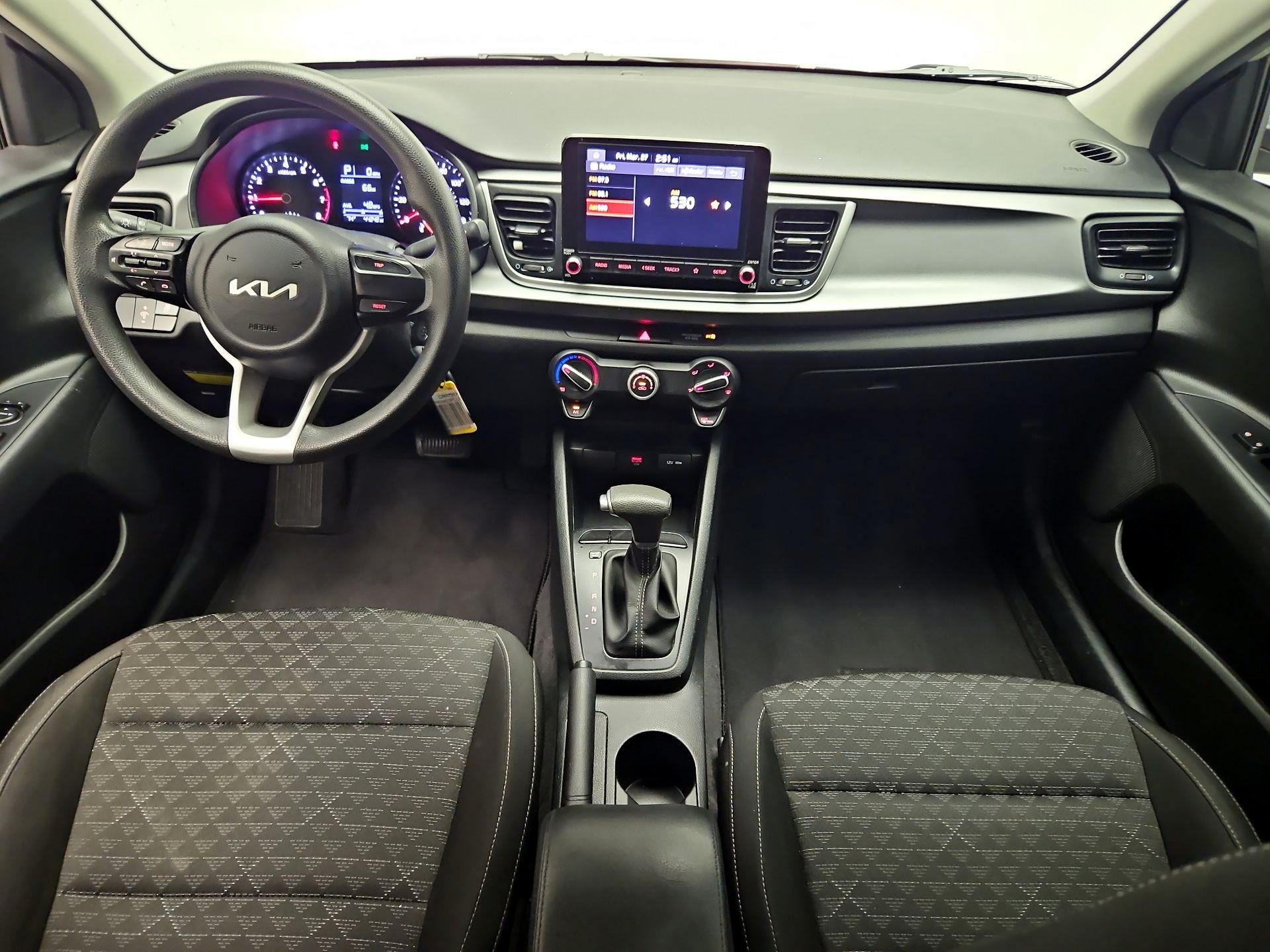 Thumbnail: 2023 Kia Rio - 9