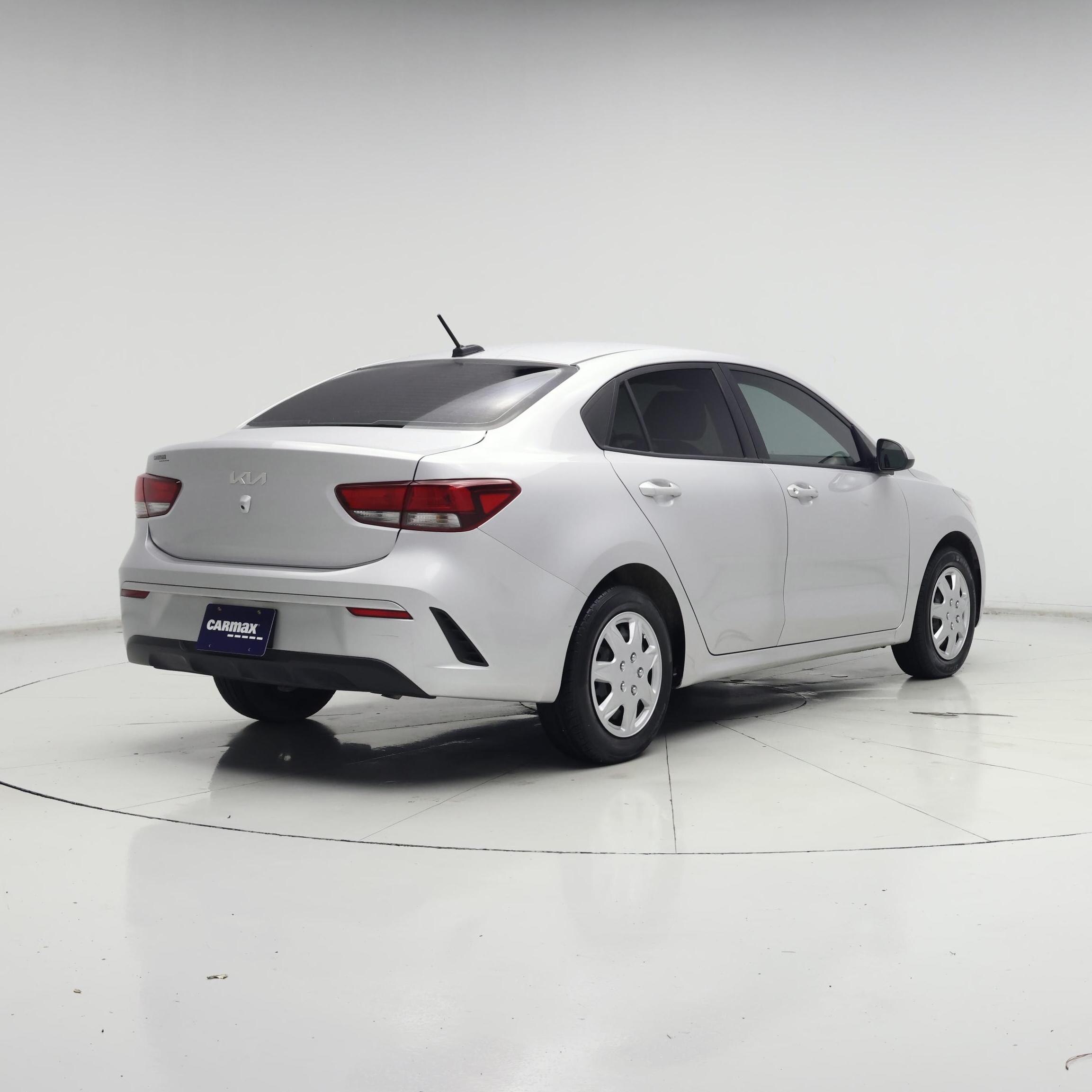 Thumbnail: 2023 Kia Rio - 8