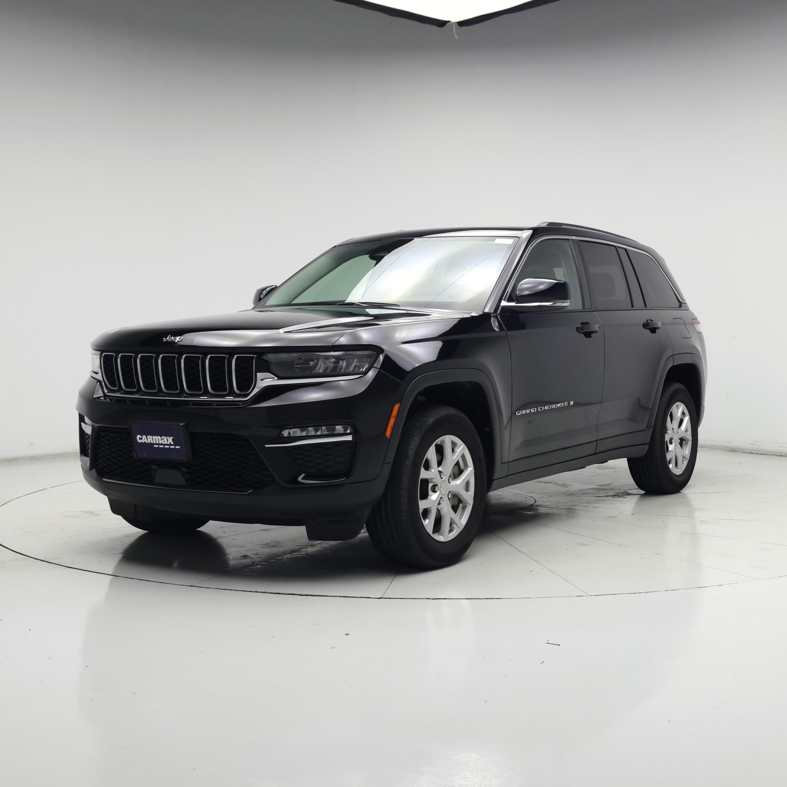 Thumbnail: 2023 Jeep Grand Cherokee - 4