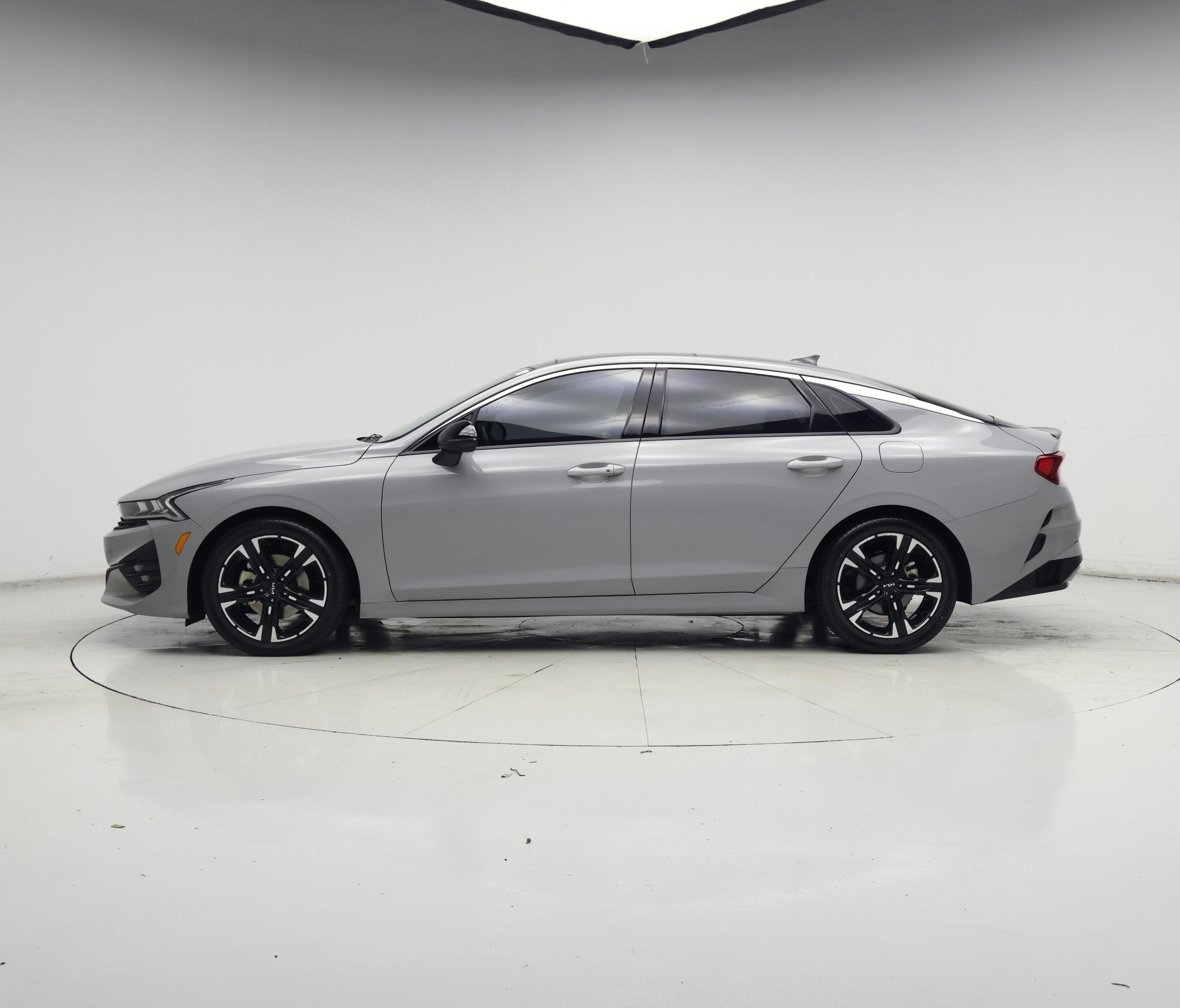 Thumbnail: 2023 Kia K5 - 3