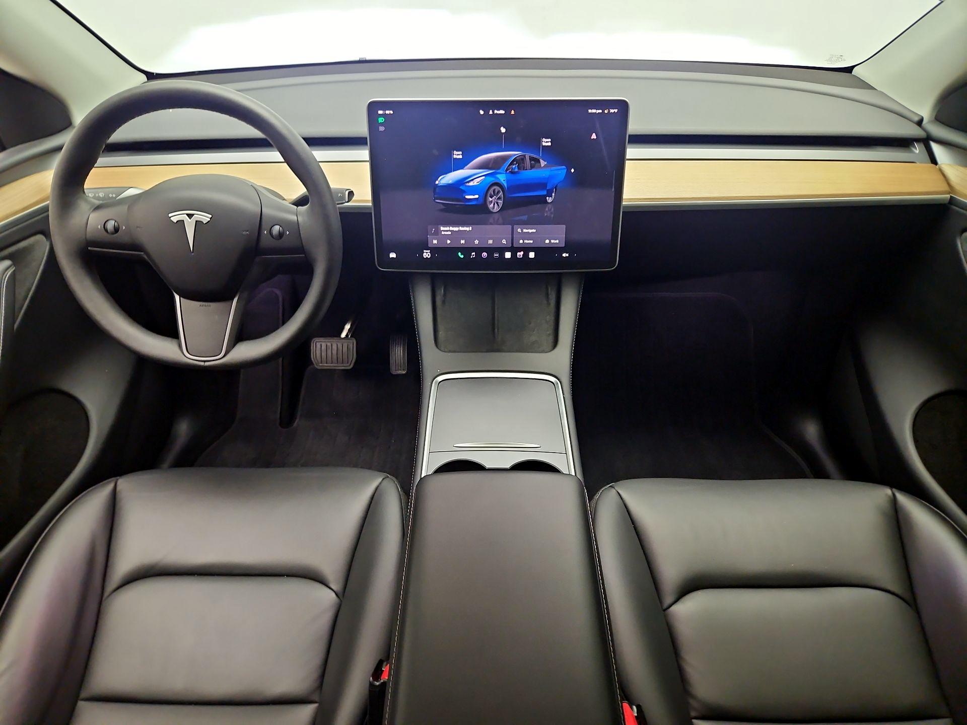 Thumbnail: 2025 Tesla Model Y - 9