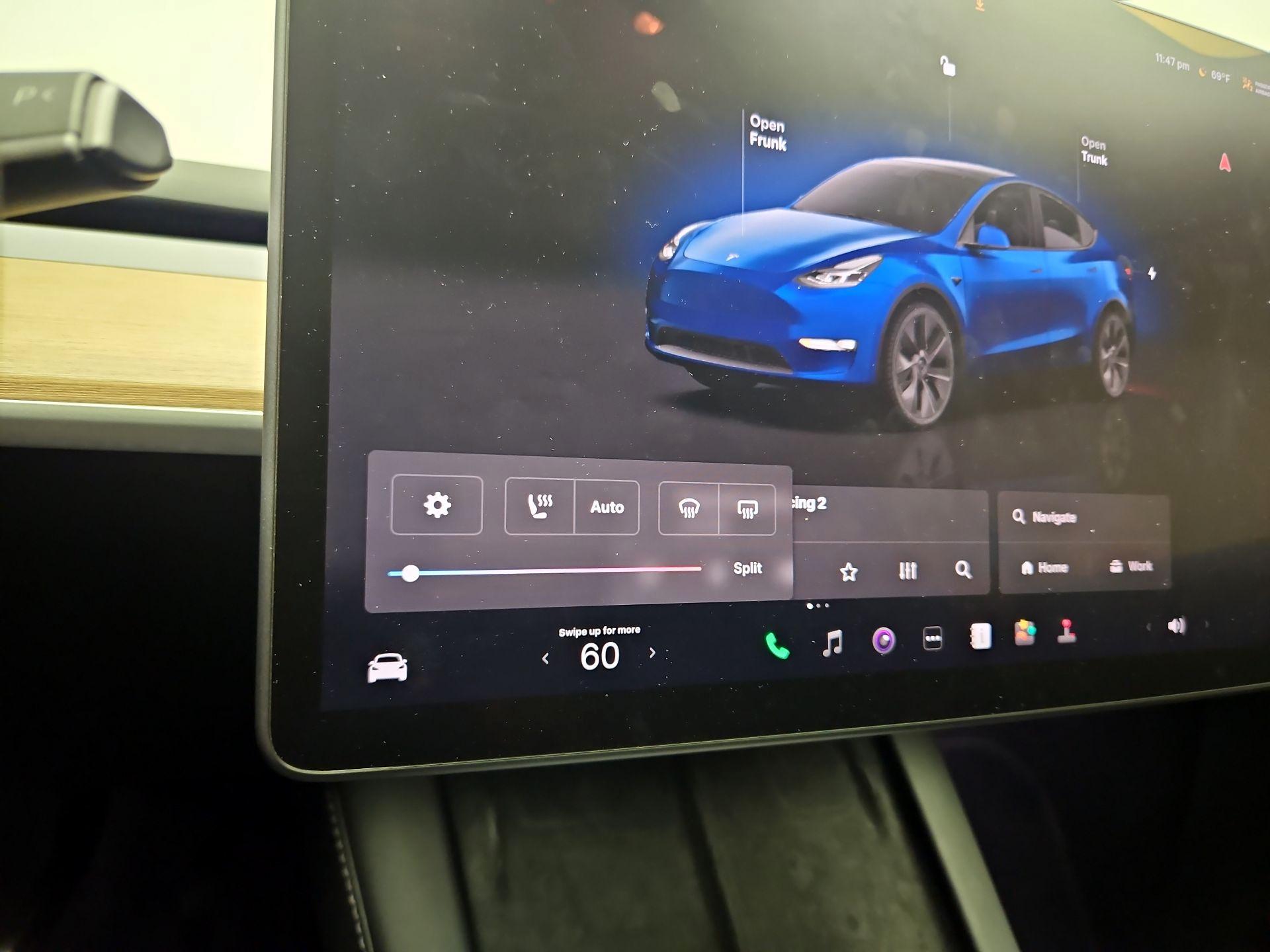 Thumbnail: 2025 Tesla Model Y - 15