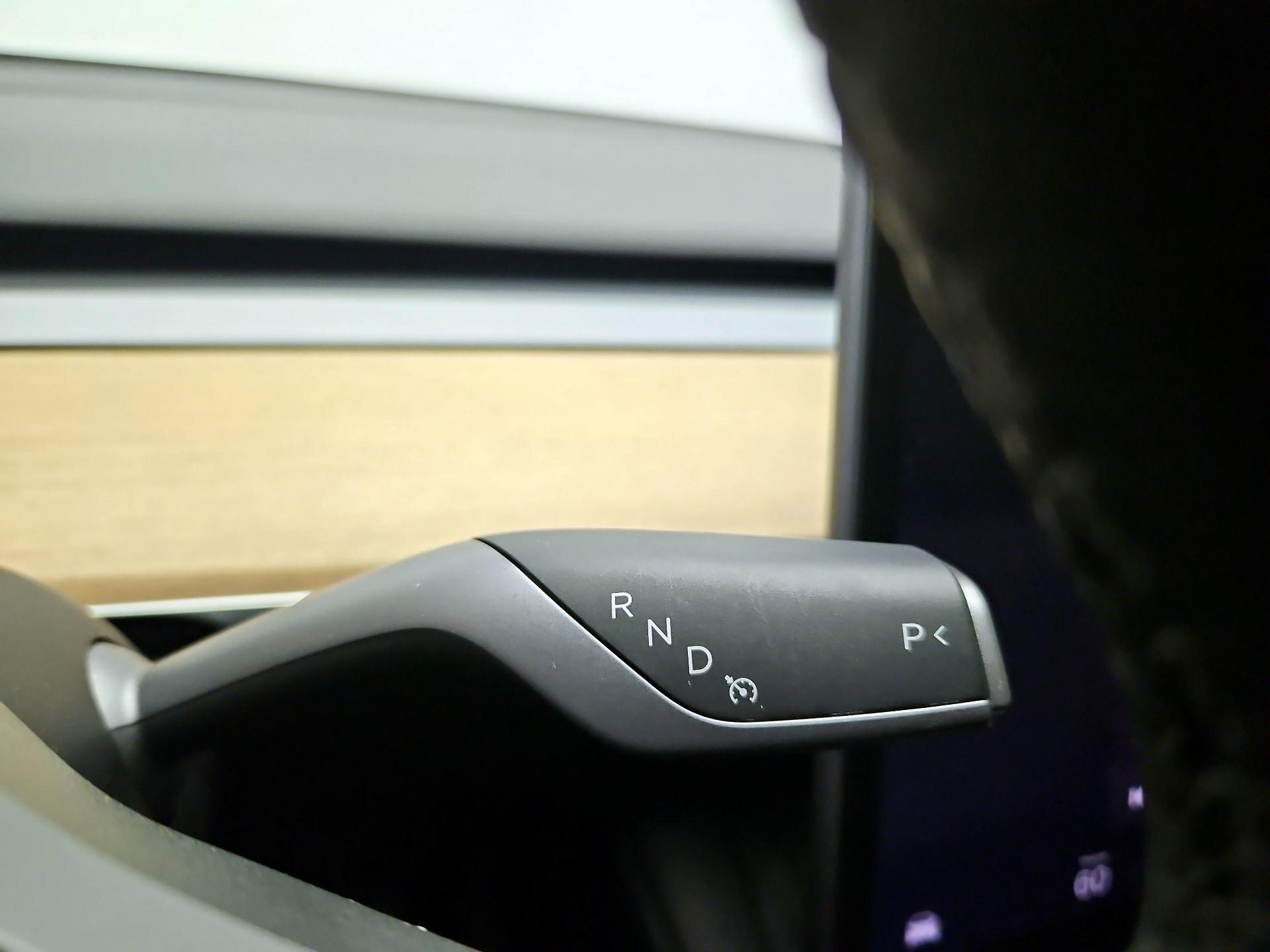 Thumbnail: 2025 Tesla Model Y - 16