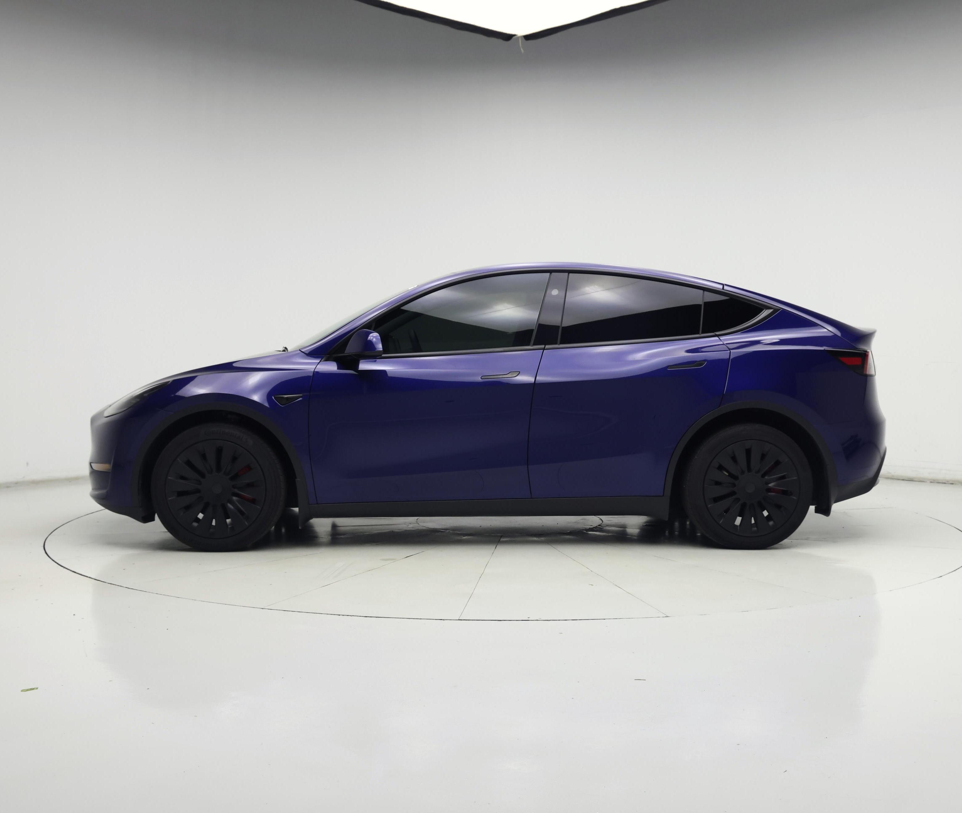 Thumbnail: 2025 Tesla Model Y - 3