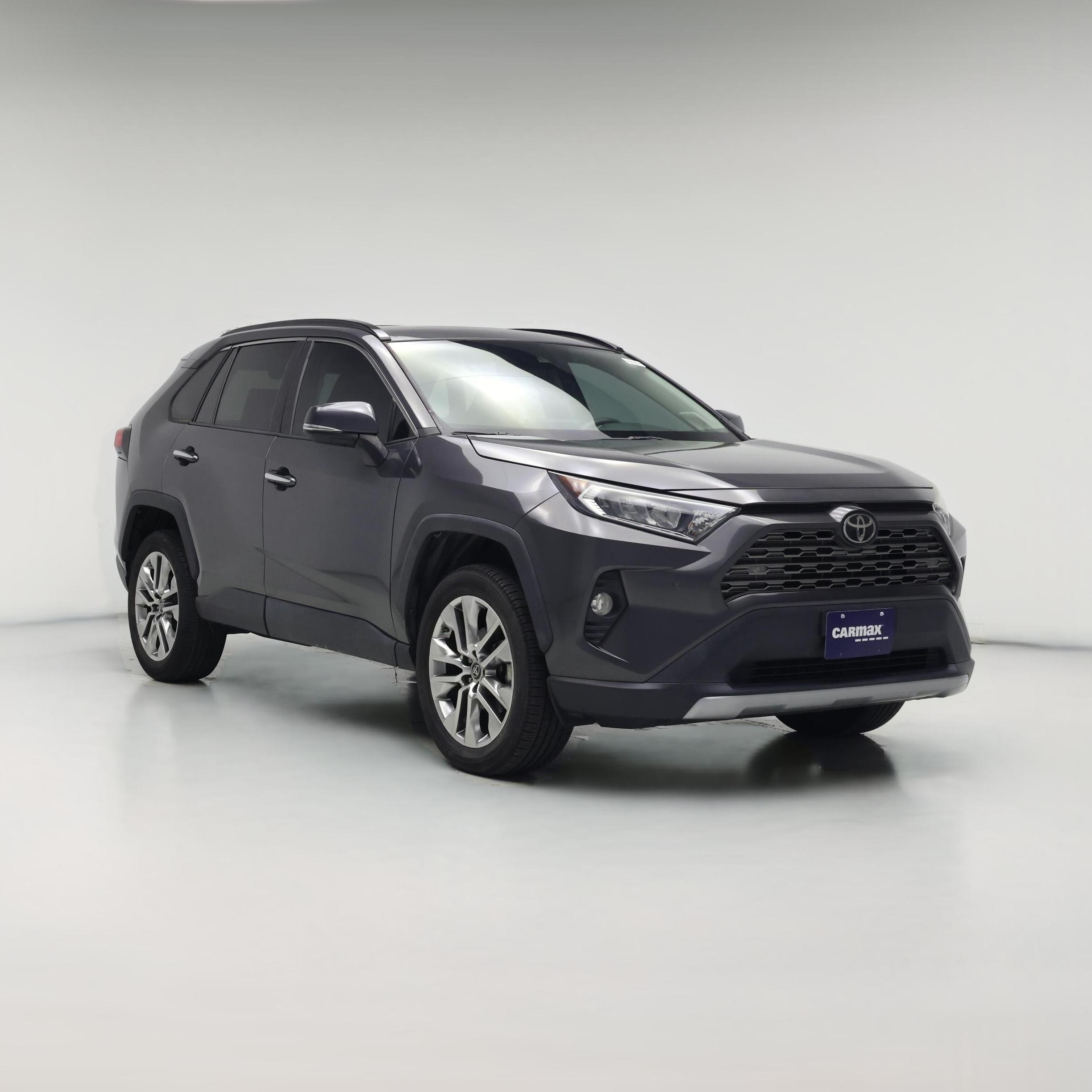 Thumbnail: 2019 Toyota RAV4 - 1
