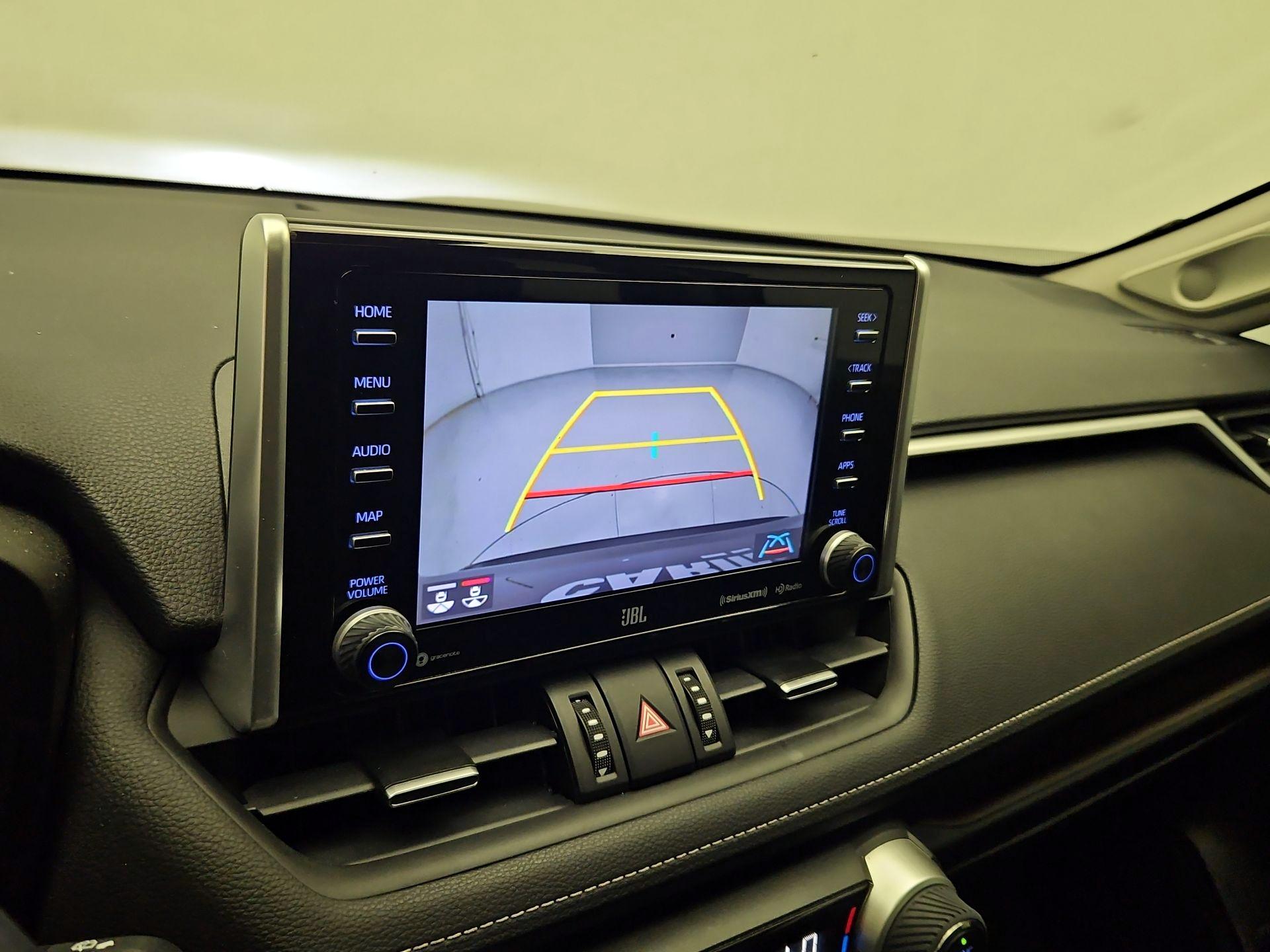 Thumbnail: 2019 Toyota RAV4 - 15